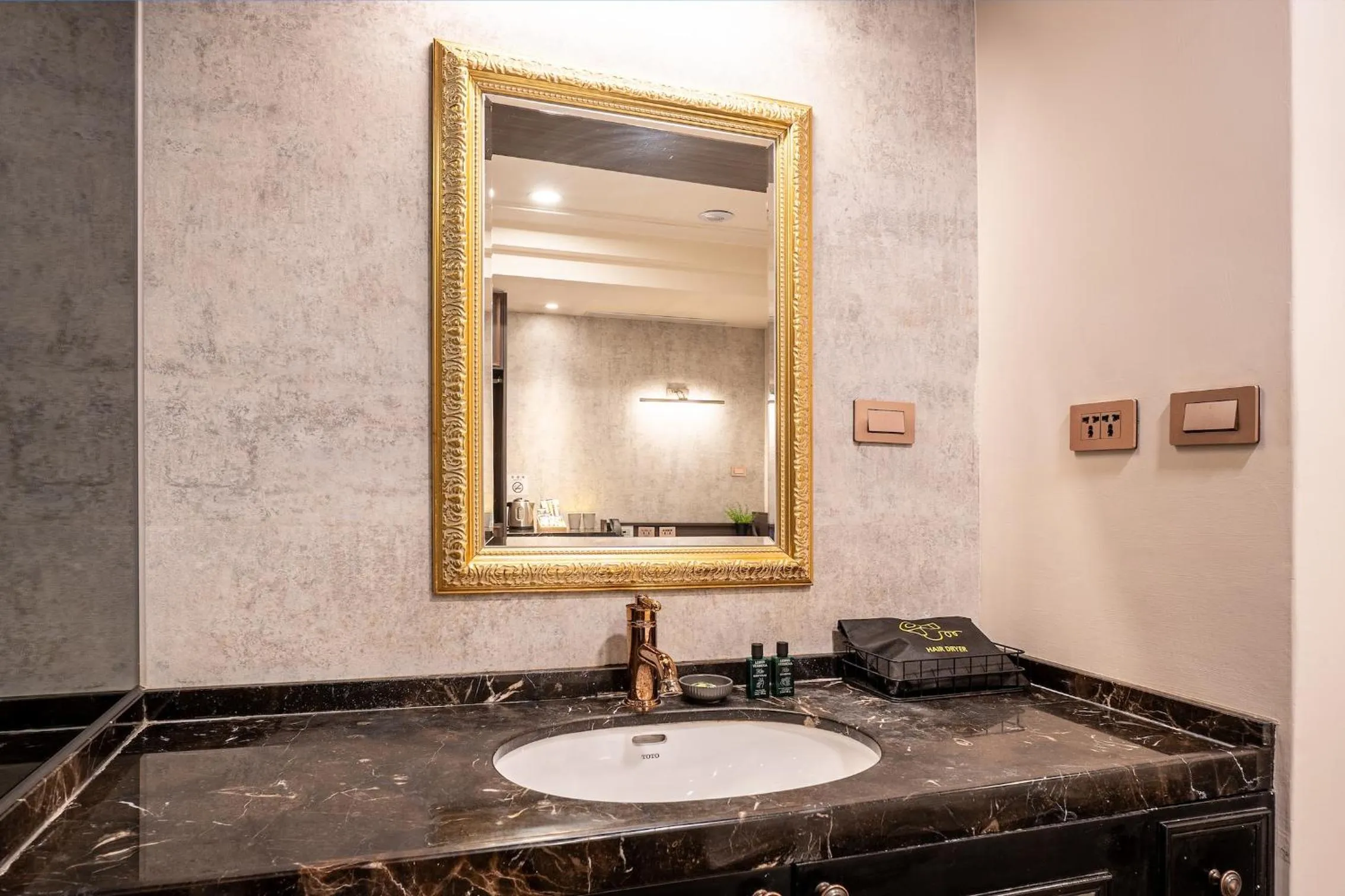 Bathroom in Dream Mansion Hotel