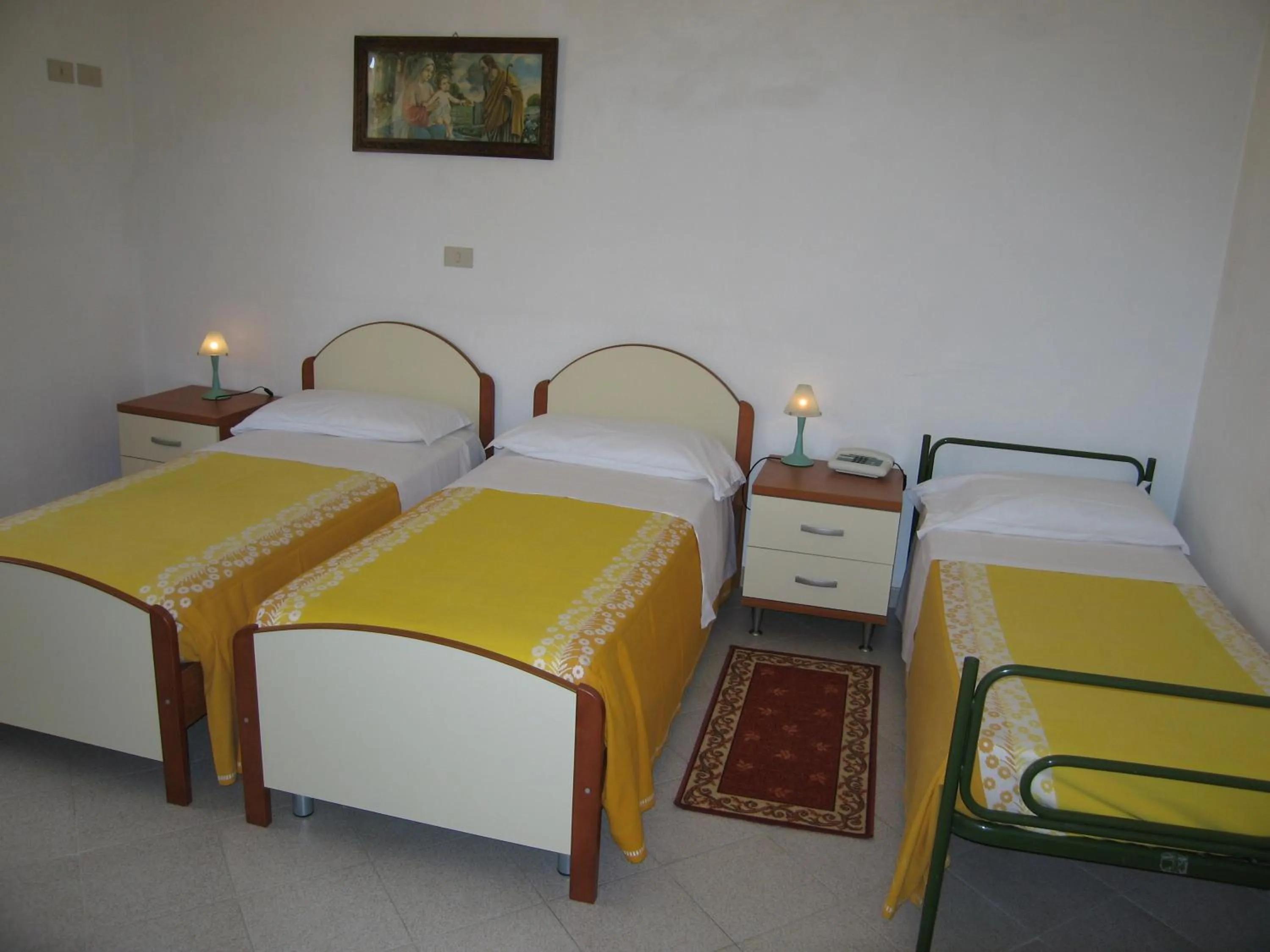 Bed in Albergo Natucci