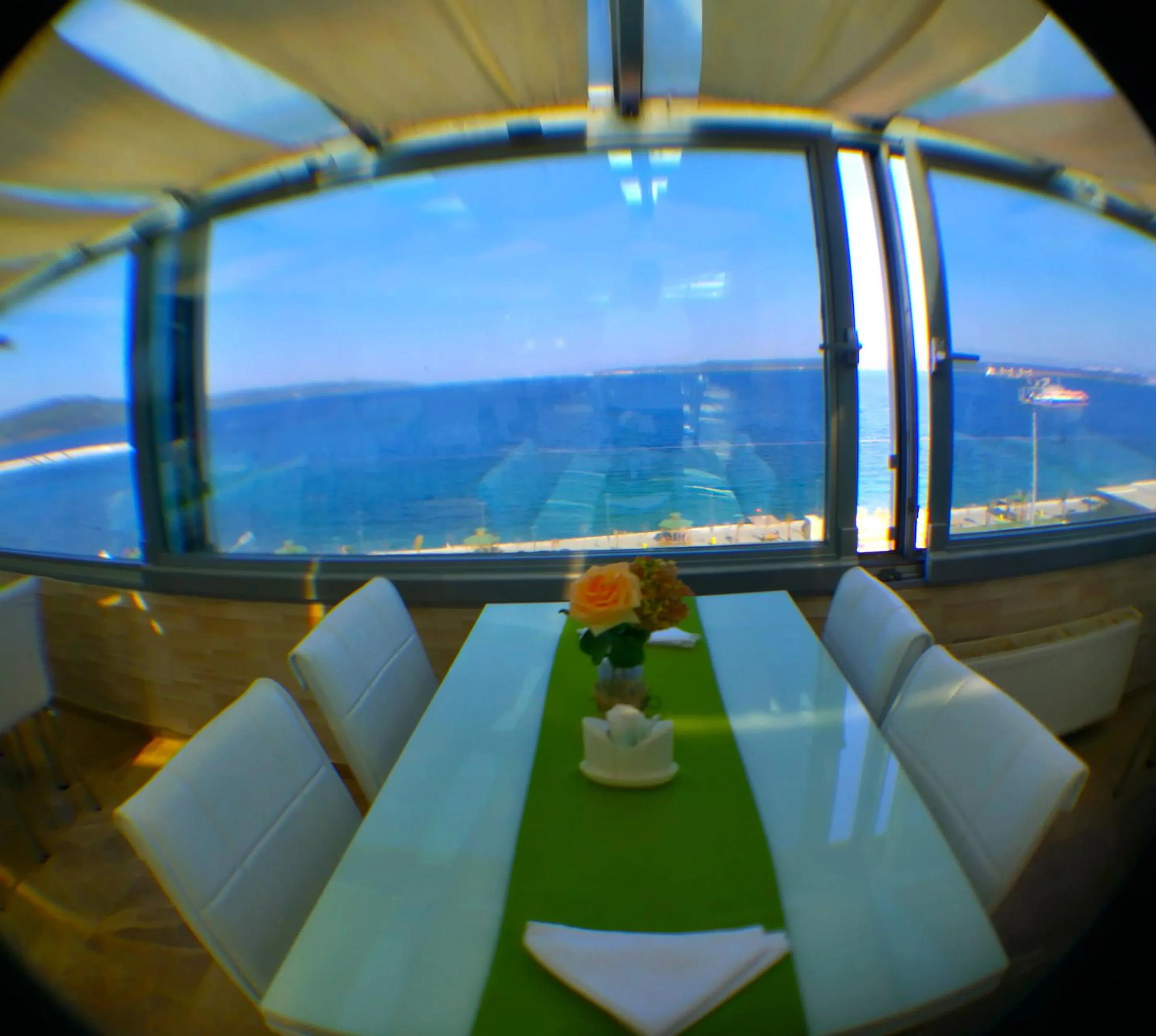 Day in Hotel Deniz Eceabat