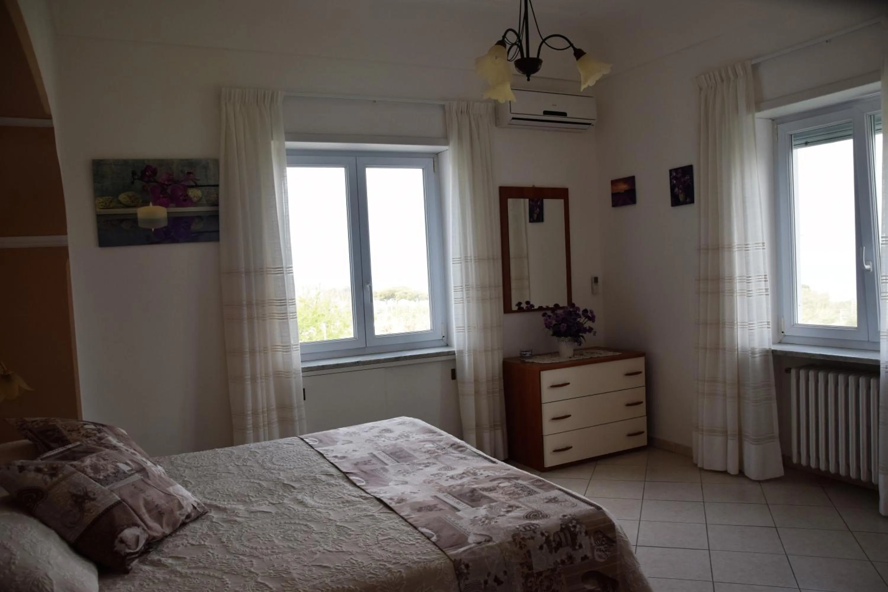 Bed in villa damecuta B&B