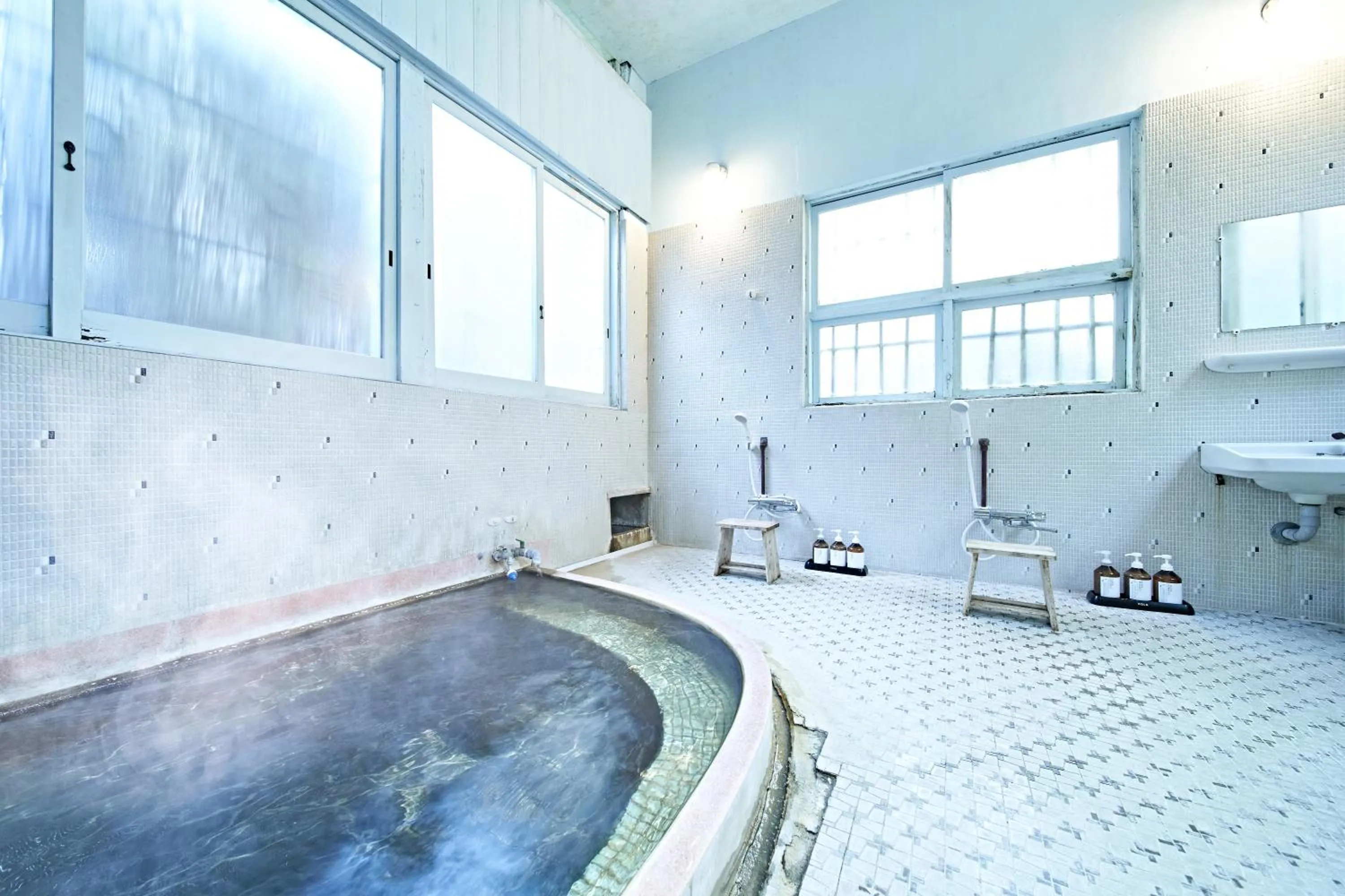 Hot Spring Bath in Yamada Bessou くつろぎの温泉宿 山田別荘