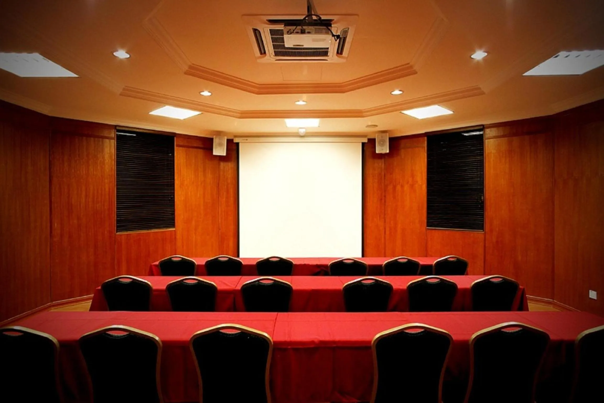 Banquet/Function facilities in ēRYA by SURIA Janda Baik