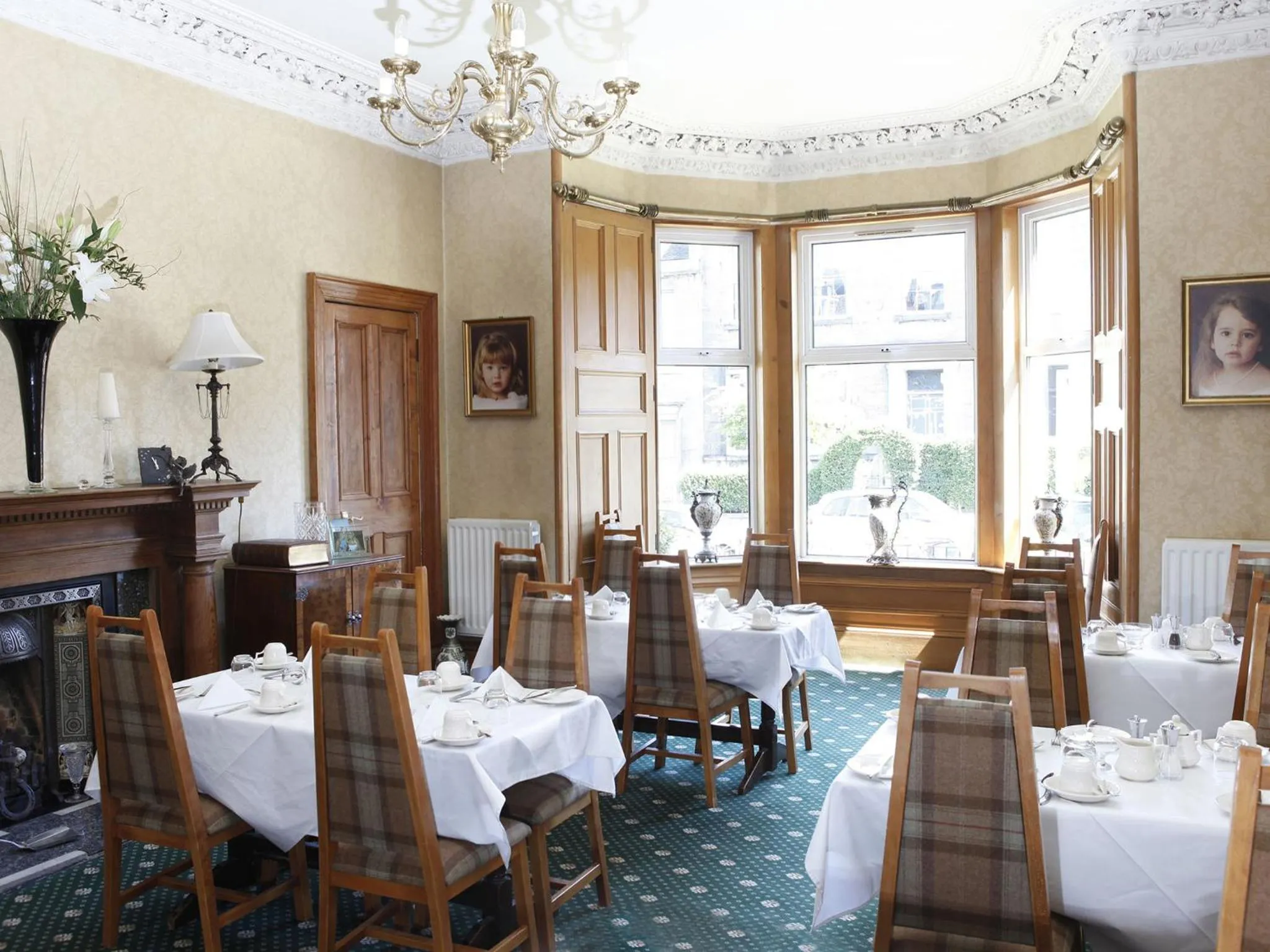 Dining area in Abbotsford Guest House