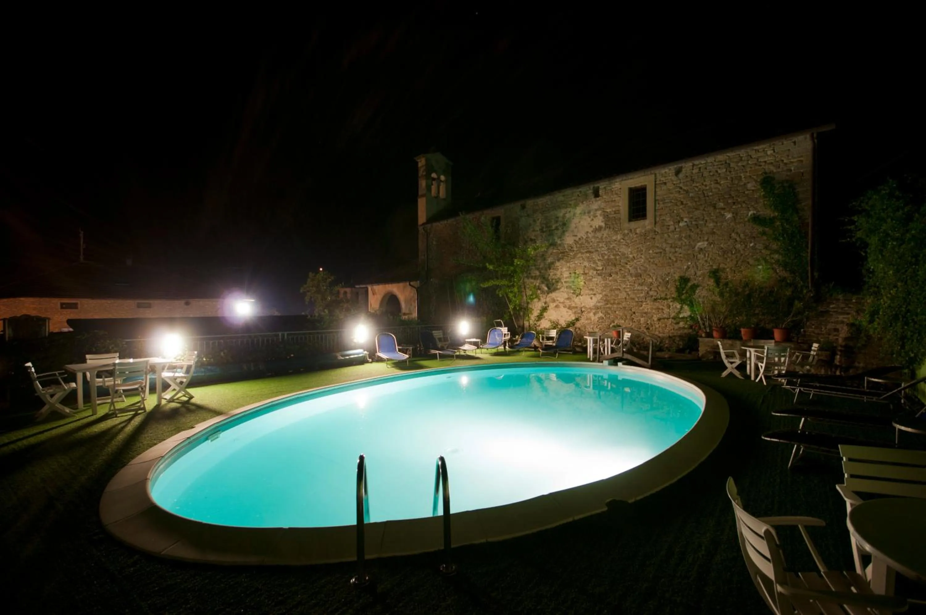 Pool view in Locanda Senio