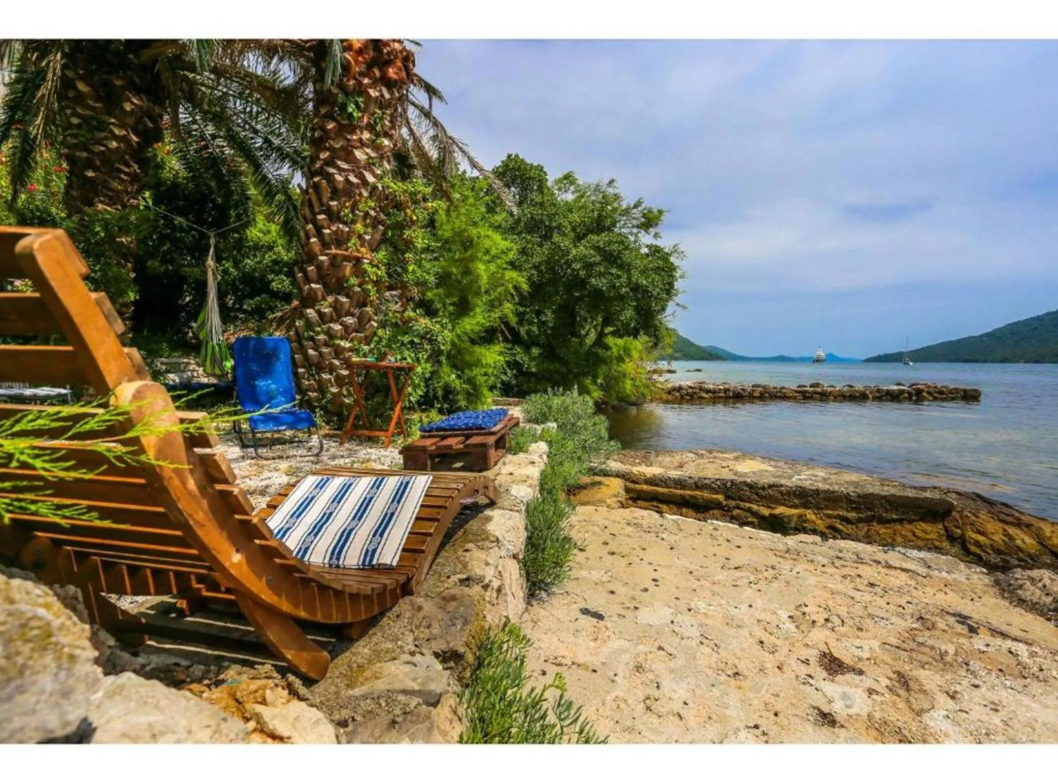 Beach in Seaside Holiday Home Andrija