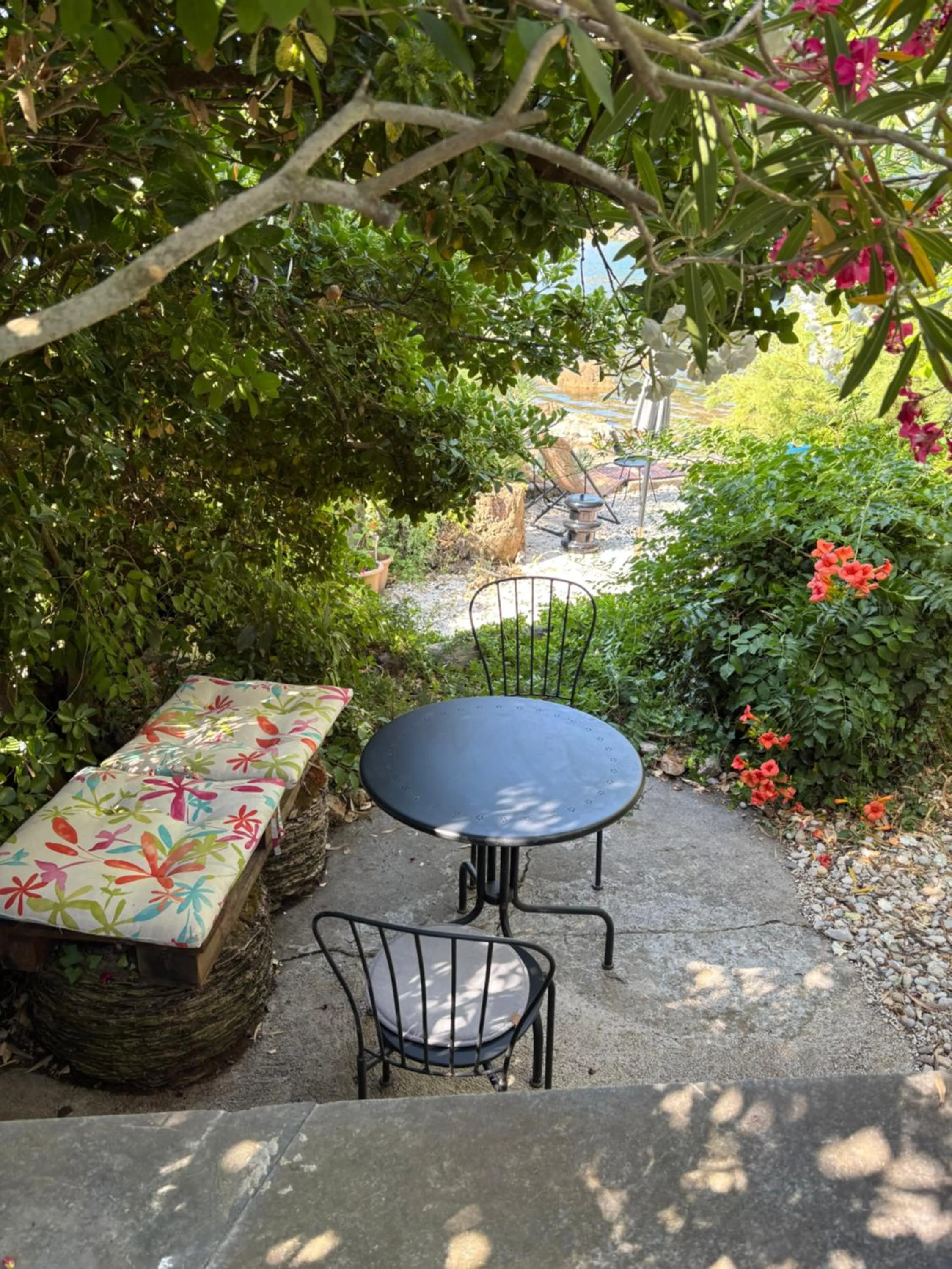 Garden in Seaside Holiday Home Andrija