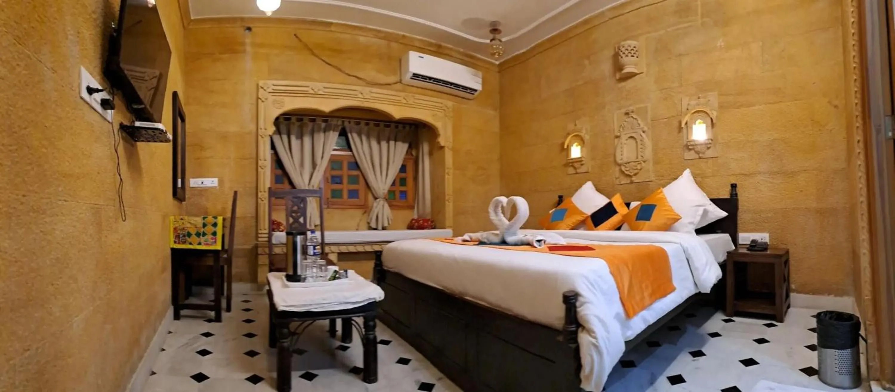 Bed in Wonbin Safari Jaisalmer
