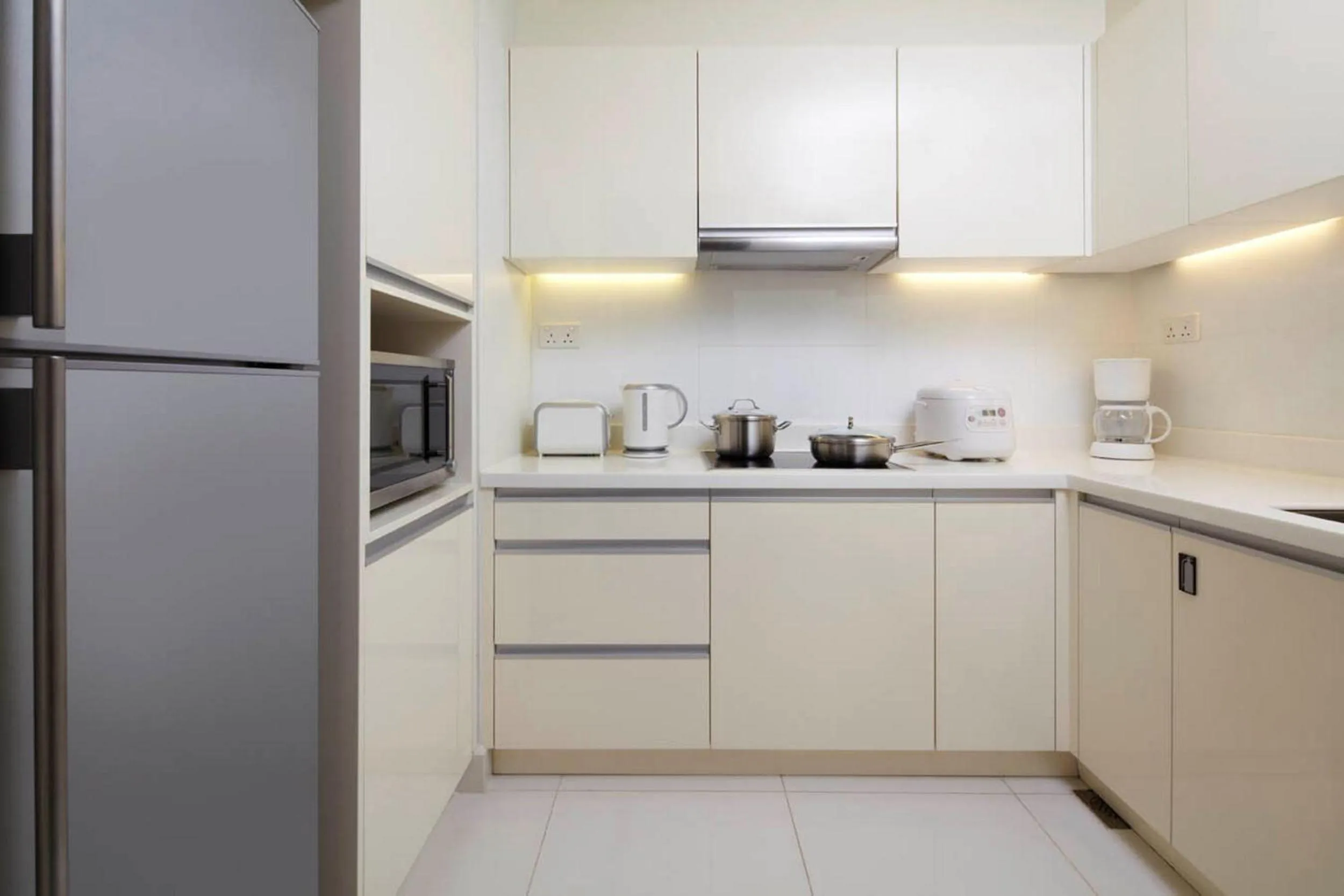 Kitchen or kitchenette in PARKROYAL Serviced Suites Kuala Lumpur