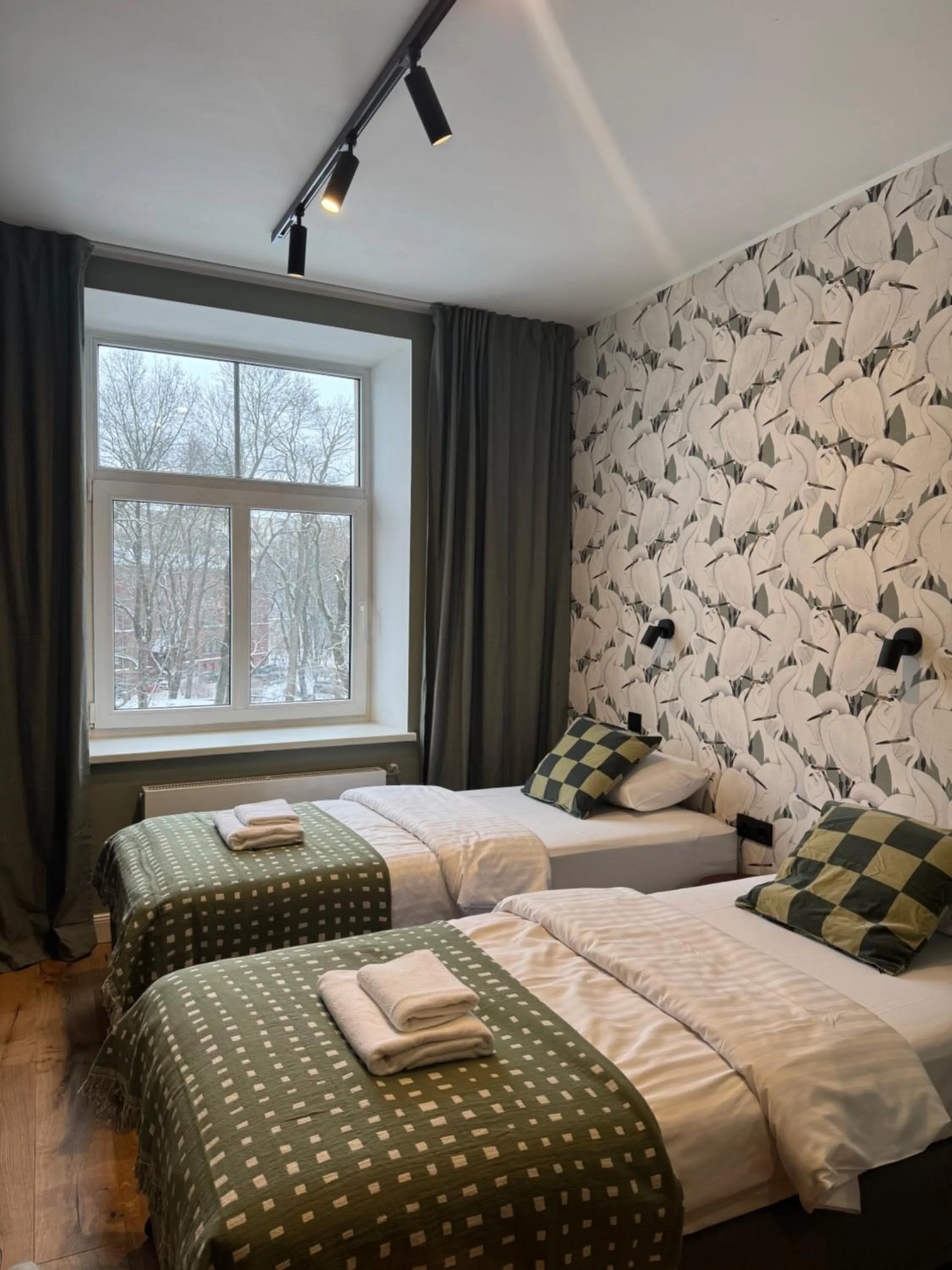 Deluxe Twin Room in Avitar