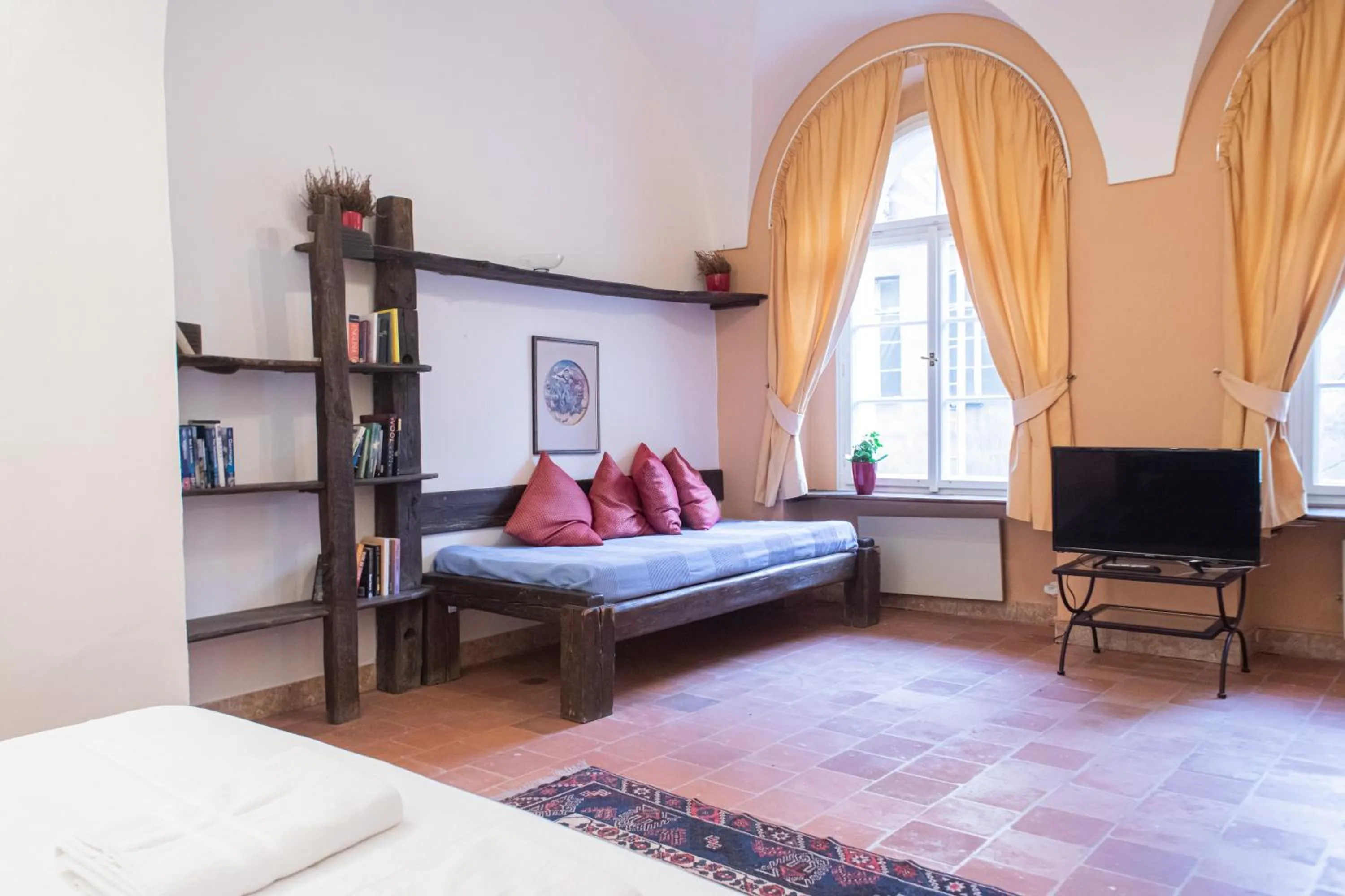 Bed in Residence Thunovska