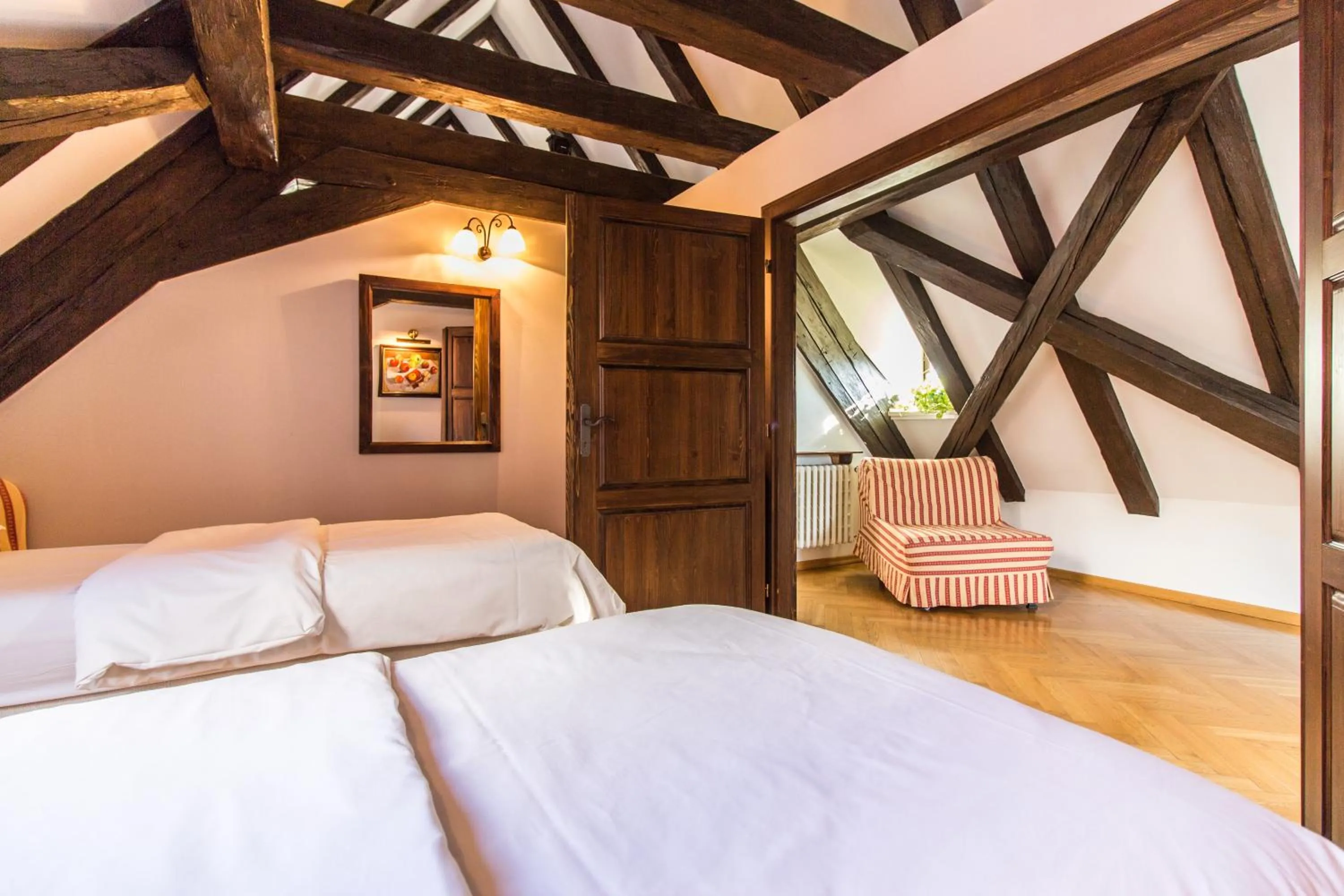 Bedroom, Bed in Residence Thunovska