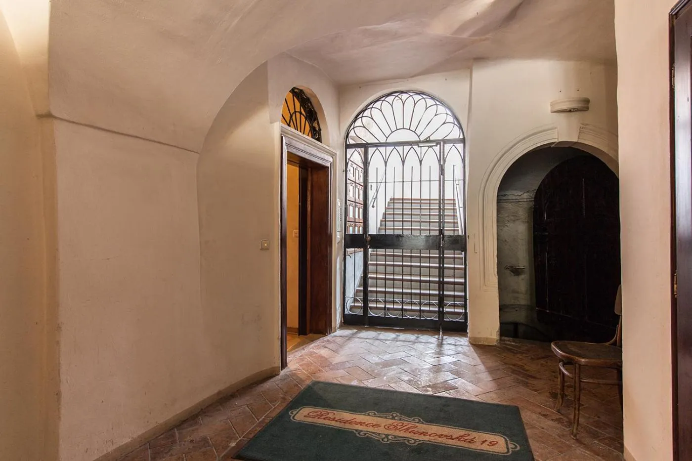 Facade/entrance in Residence Thunovska