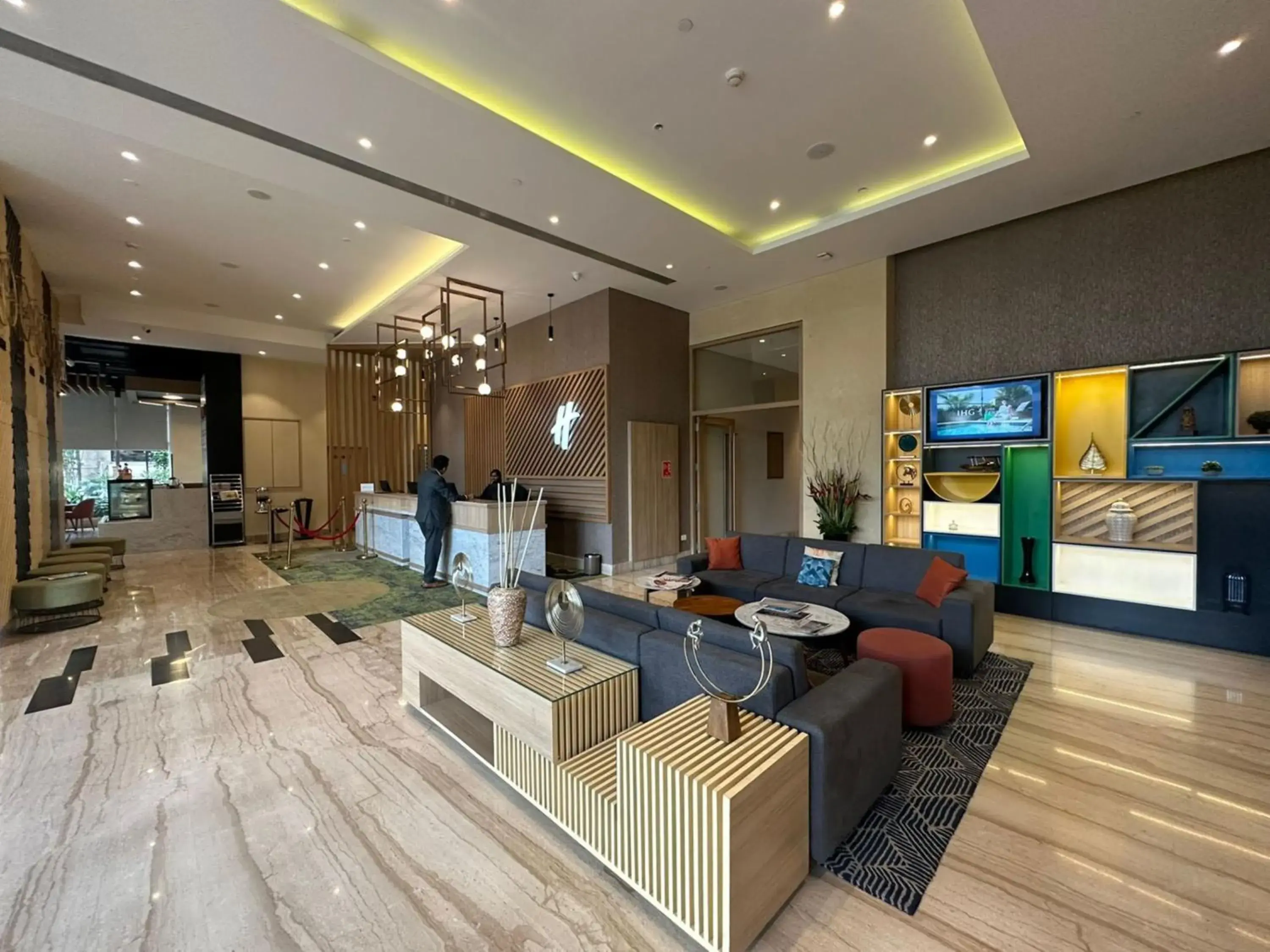 Property building in Holiday Inn Bengaluru Racecourse by IHG Property building in Holiday Inn Bengaluru Racecourse by IHG