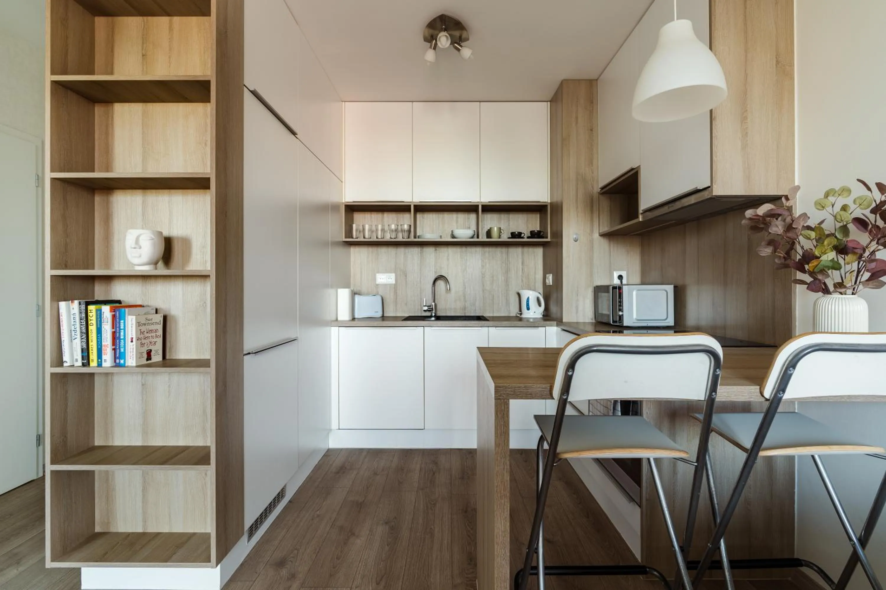 Kitchen or kitchenette in Apollis Business&Budget by Ambiente