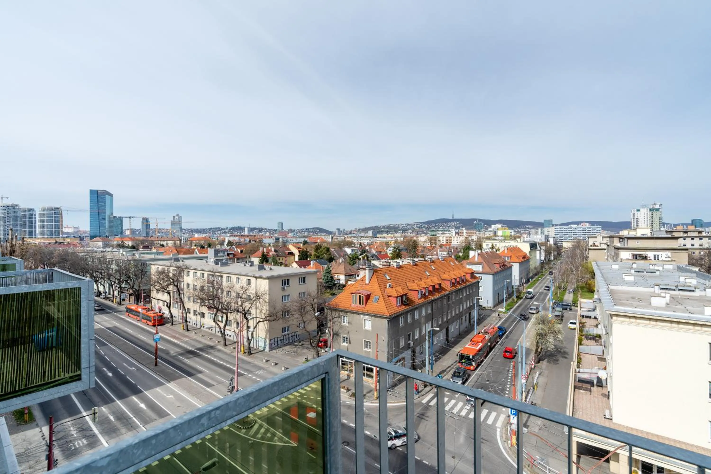 City view in Apollis Business&Budget by Ambiente