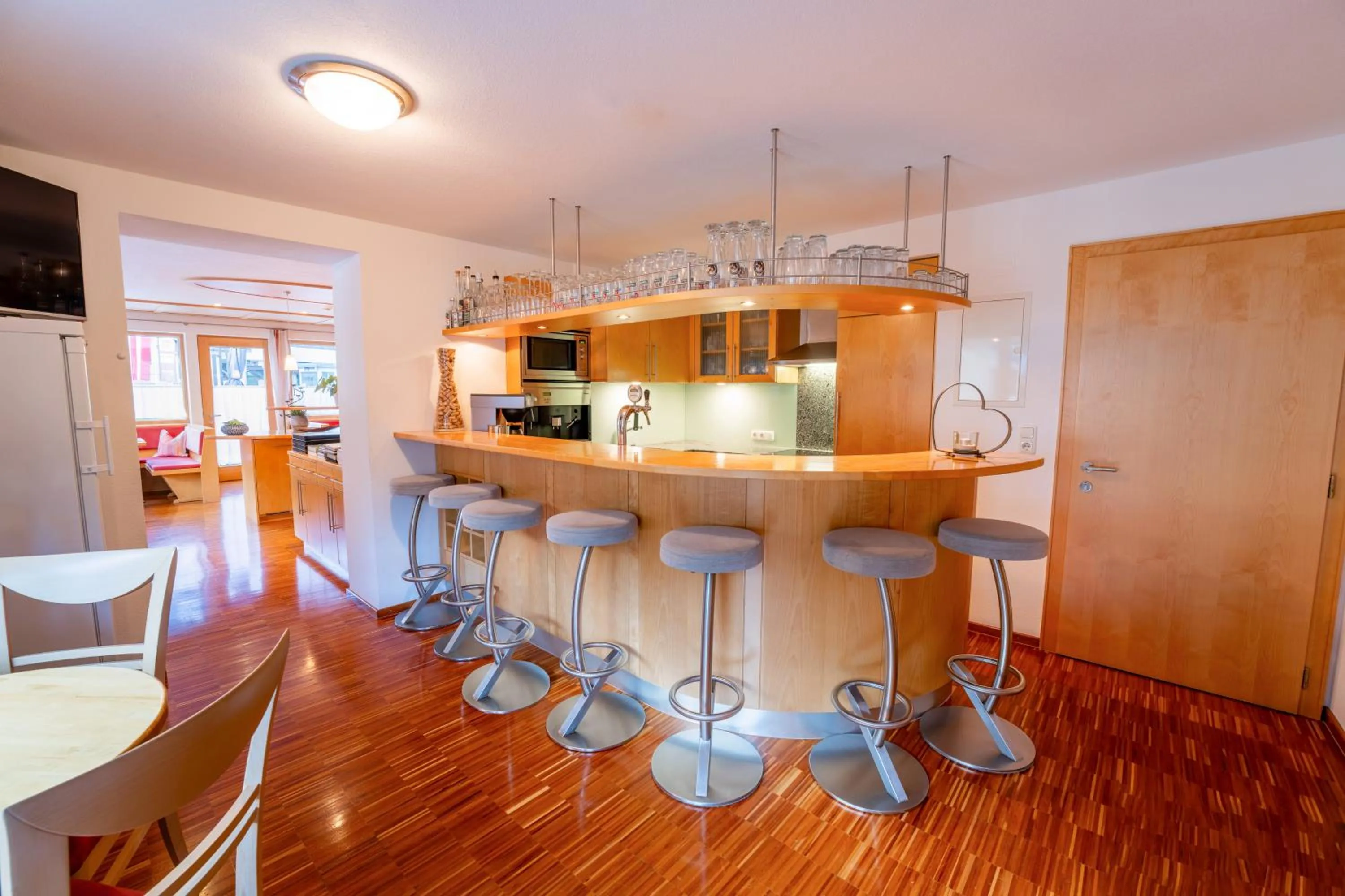 Lounge or bar in Hotel Garni Krumbach