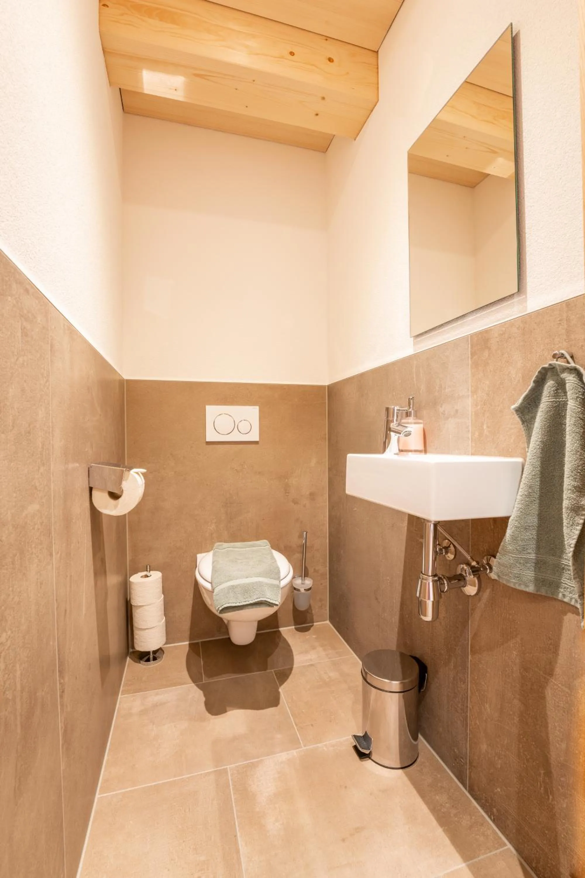 Bathroom in Hotel Garni Krumbach