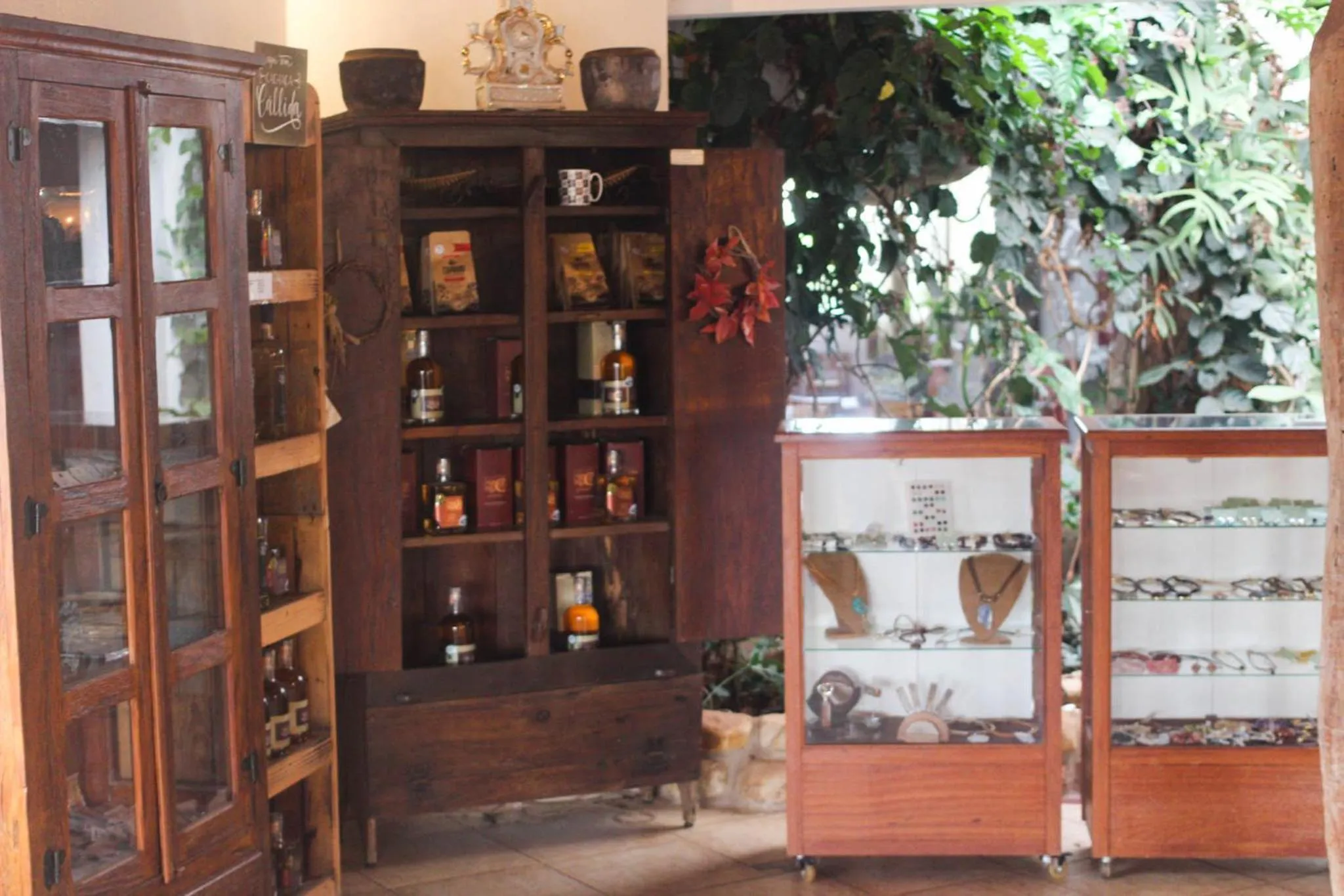 On-site shops in Hotel Catavento