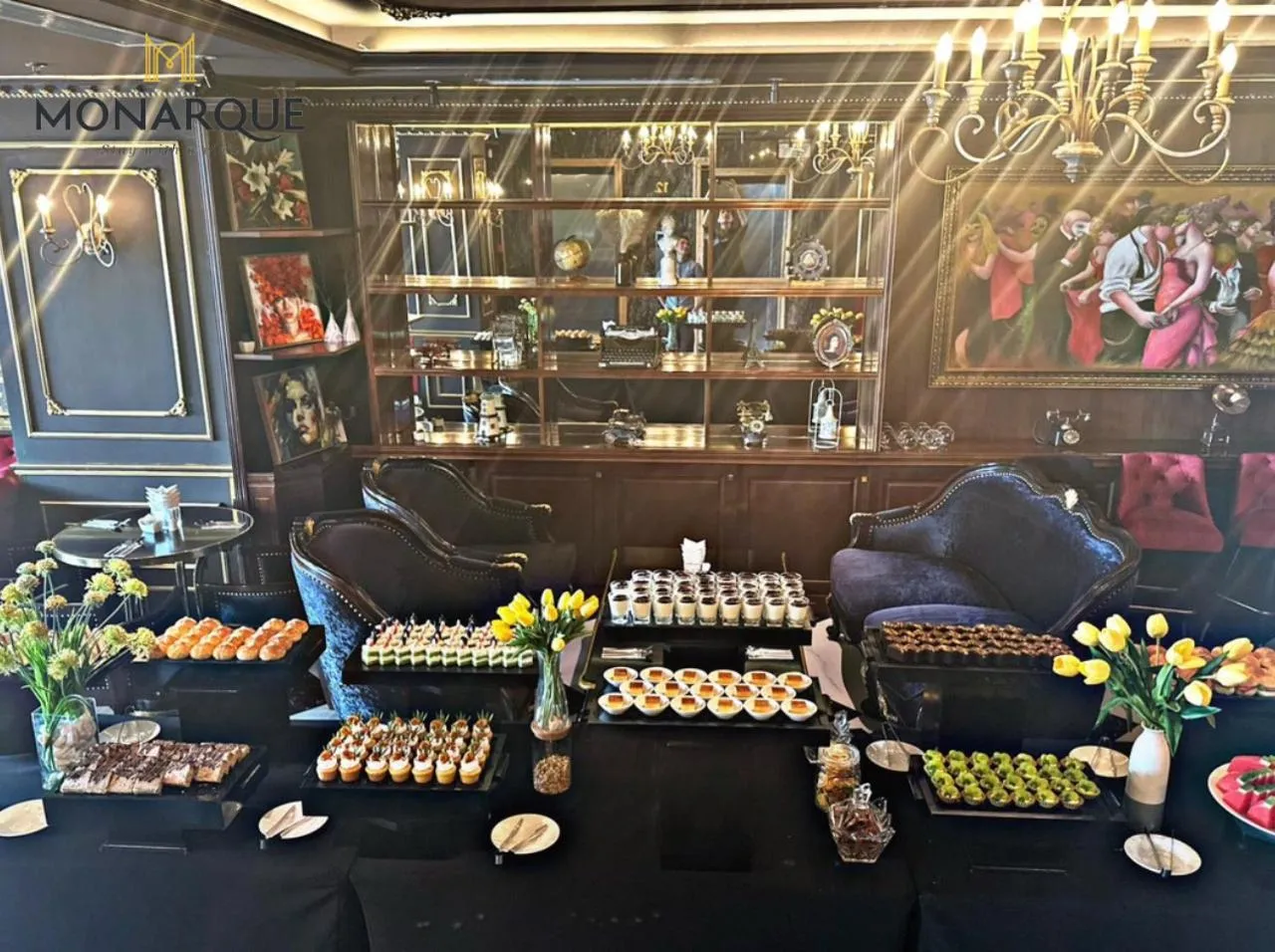 Food and drinks in Monarque Hotel Danang