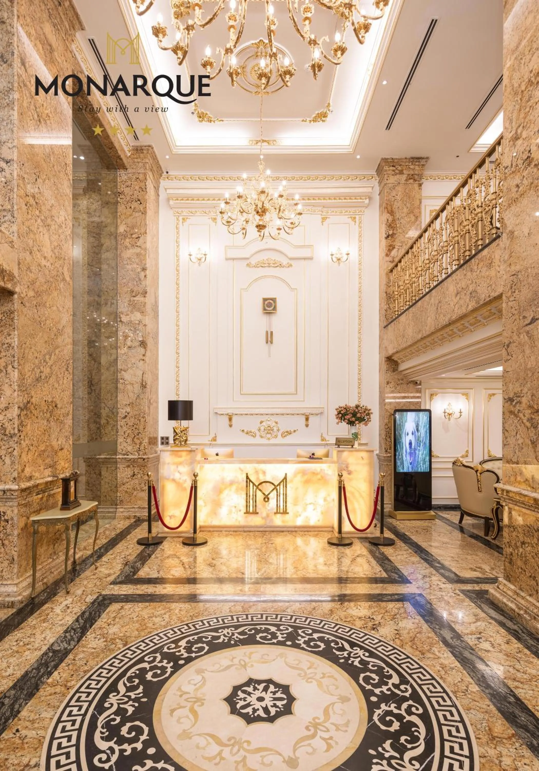 Lobby or reception in Monarque Hotel Danang