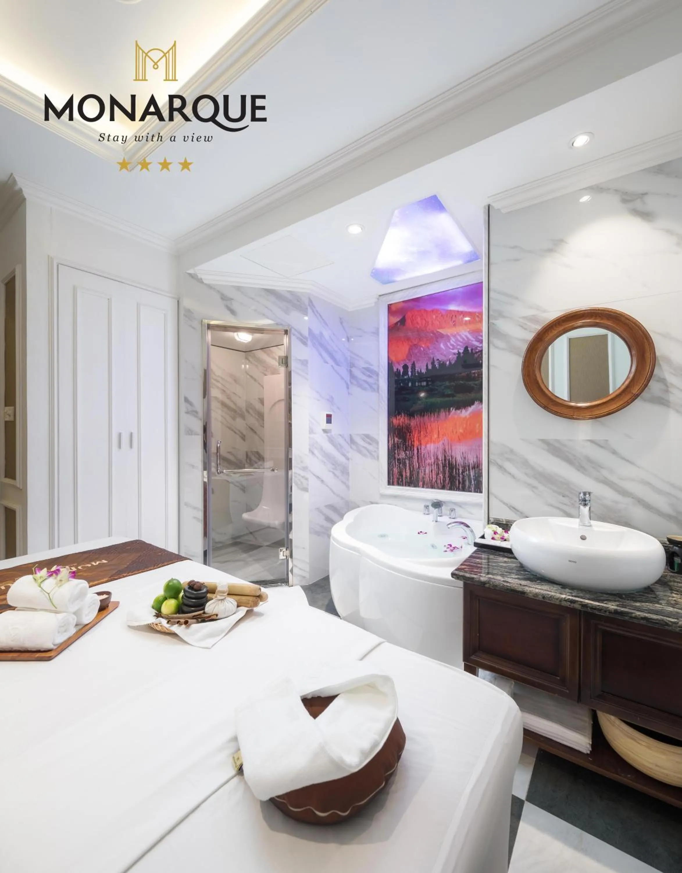 Spa and wellness centre/facilities, Bed in Monarque Hotel Danang