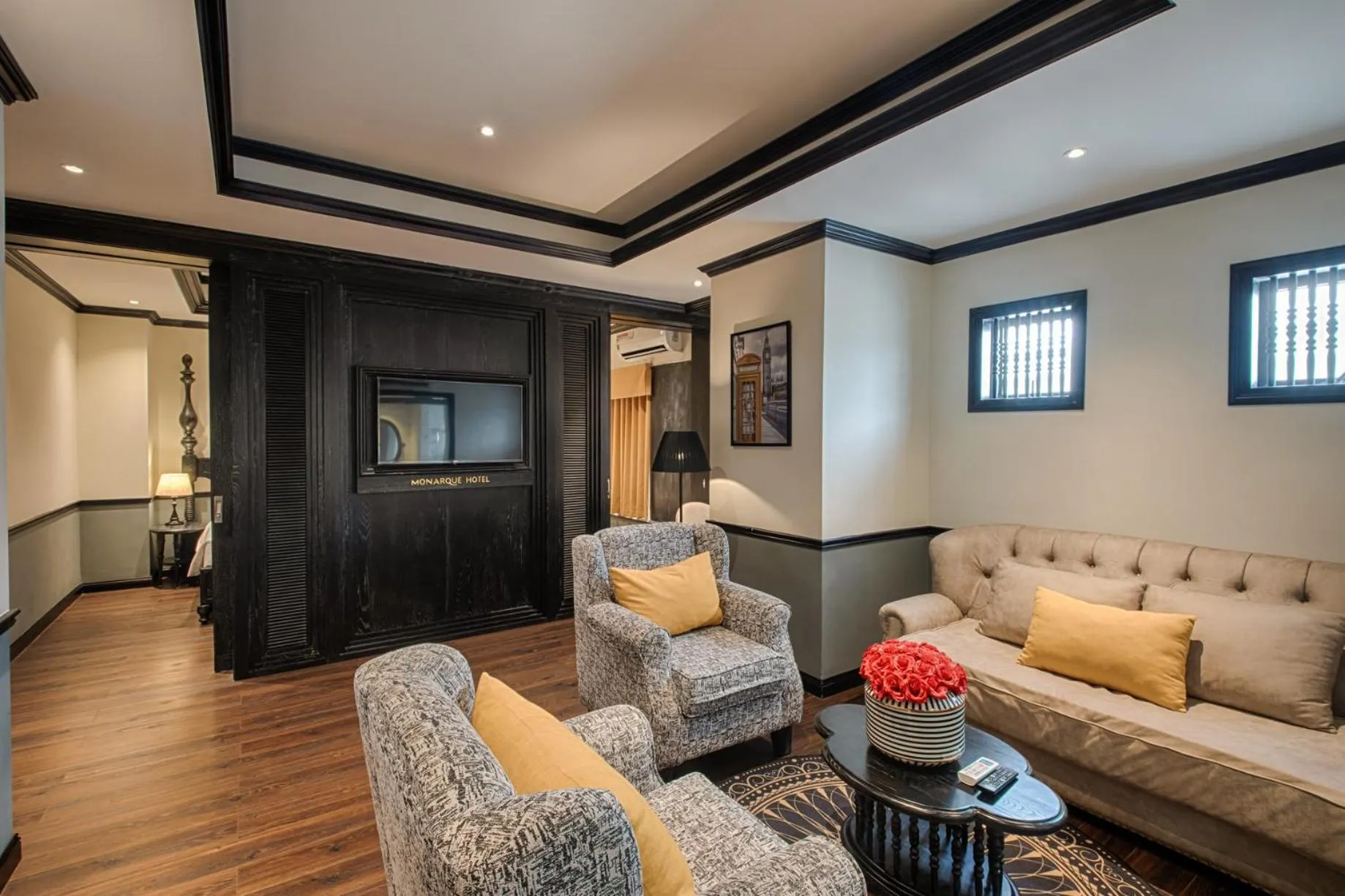 Living room in Monarque Hotel Danang