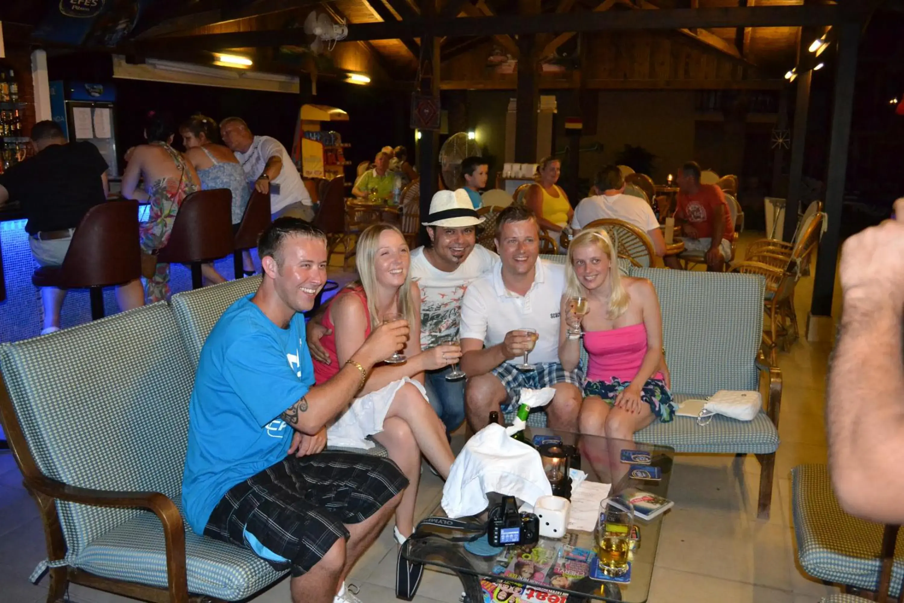 Lounge or bar in Belcehan Beach Lounge or bar in Belcehan Beach