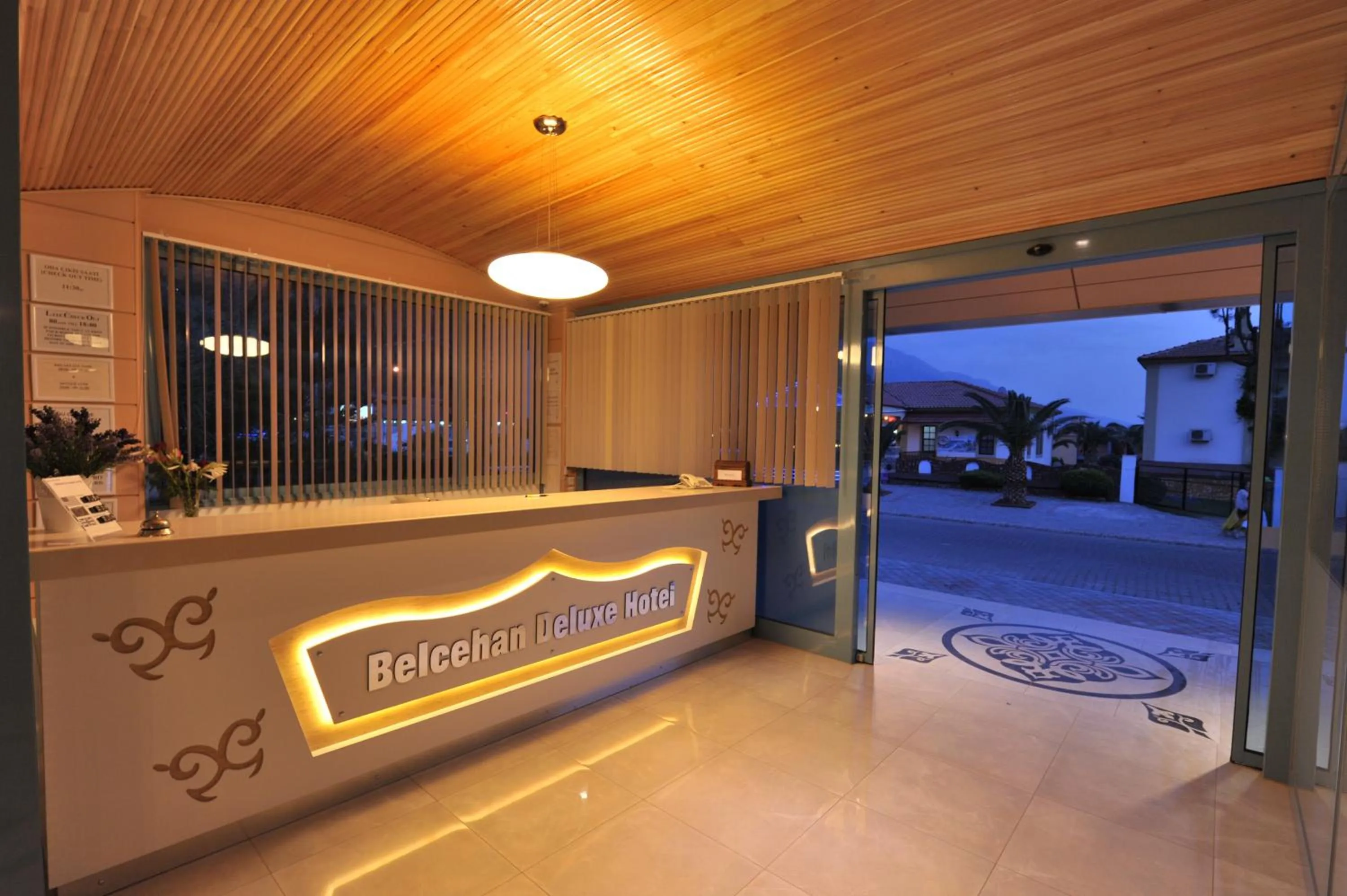Lobby or reception in Belcehan Hotel