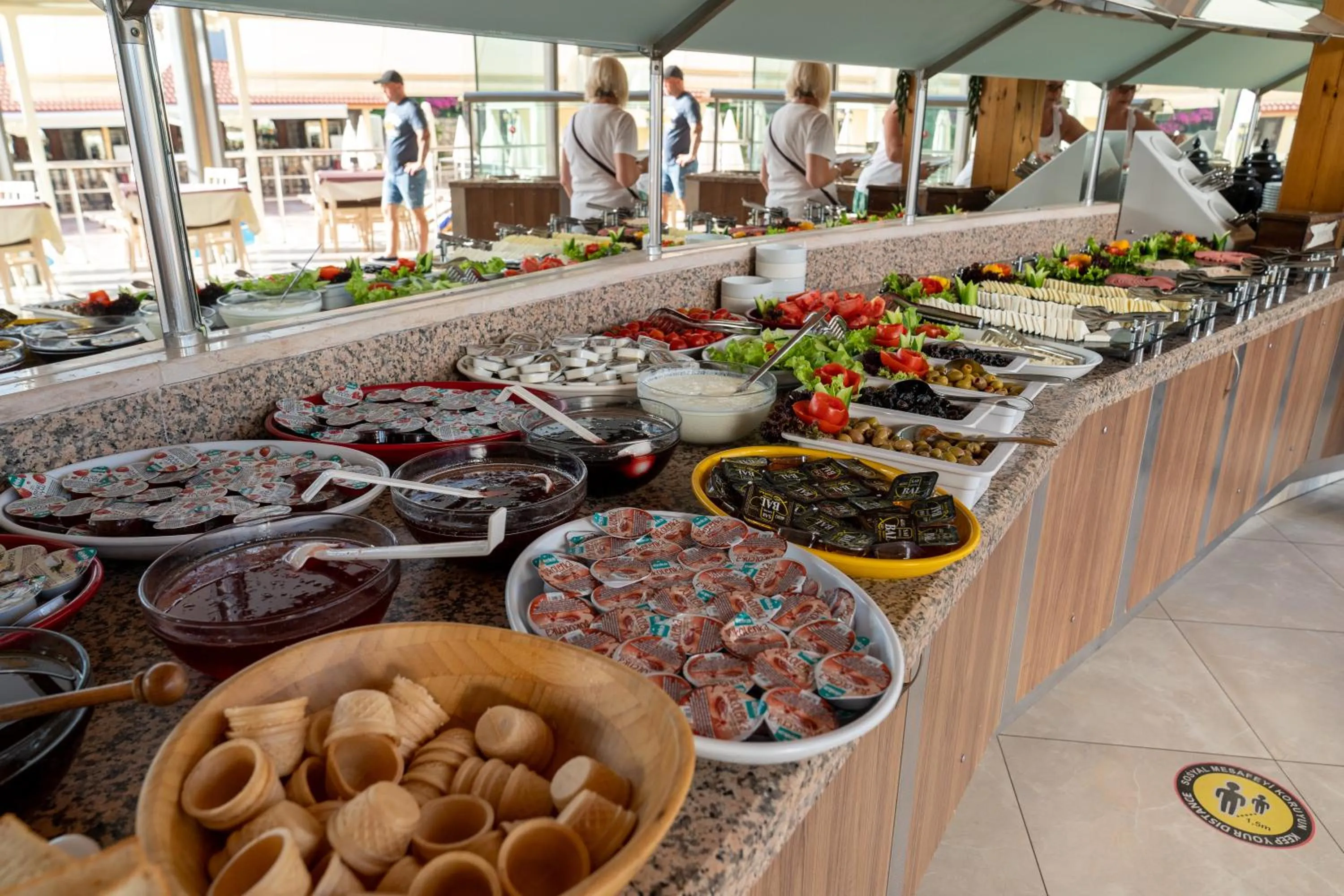 Buffet breakfast in Belcehan Hotel