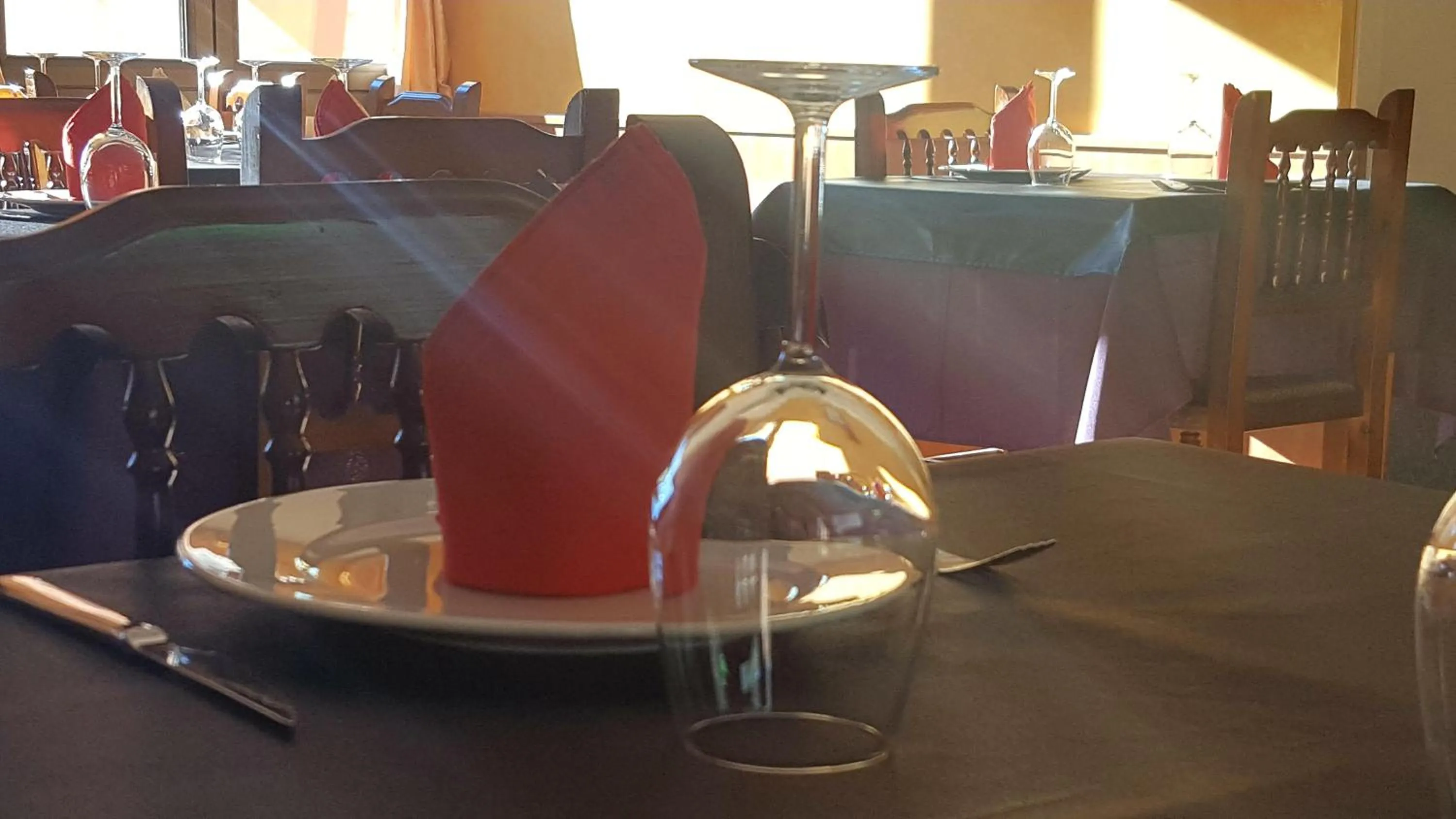 Restaurant/places to eat in Hotel Sucara