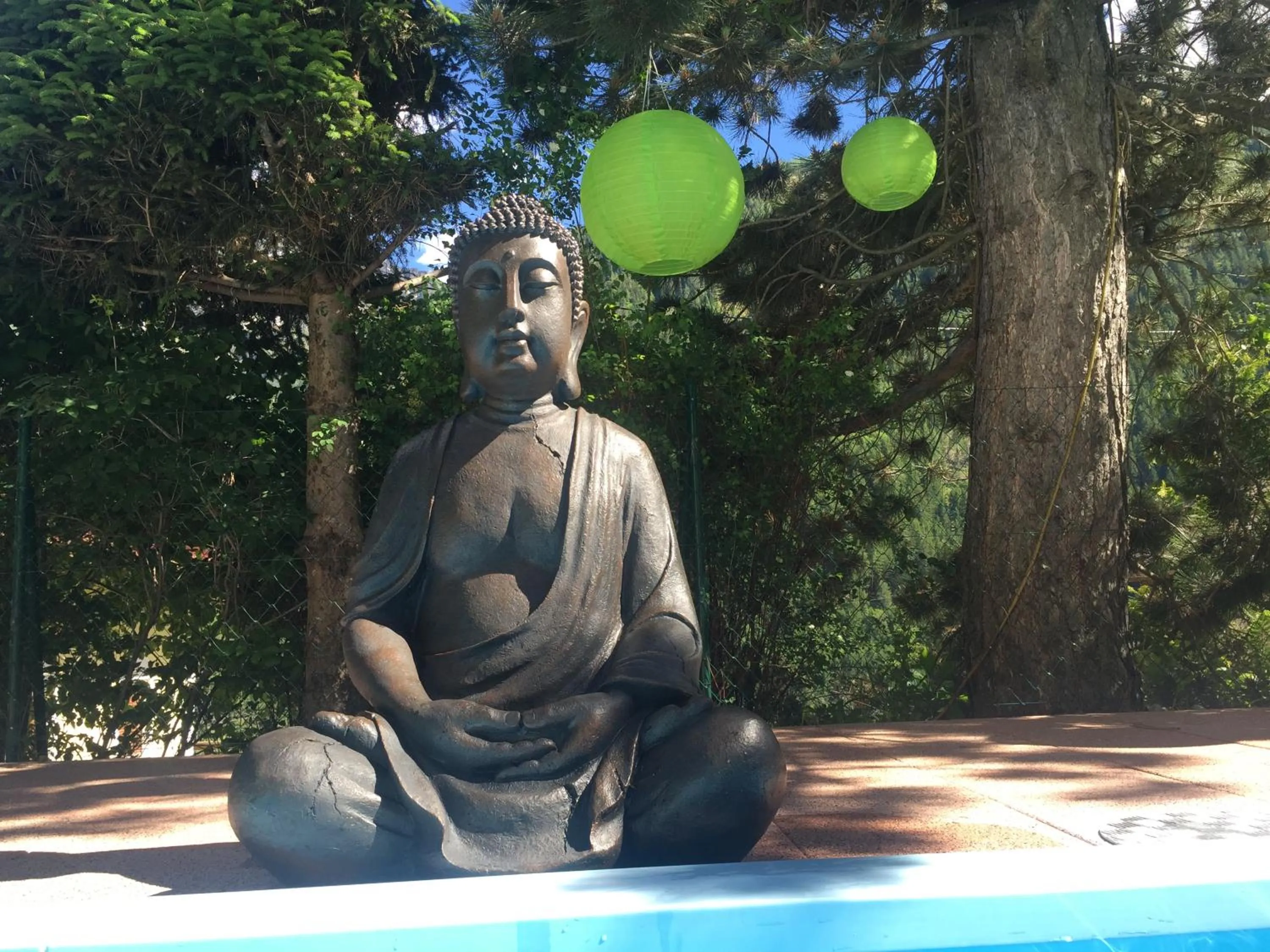 Decorative detail in Hotel Olympia