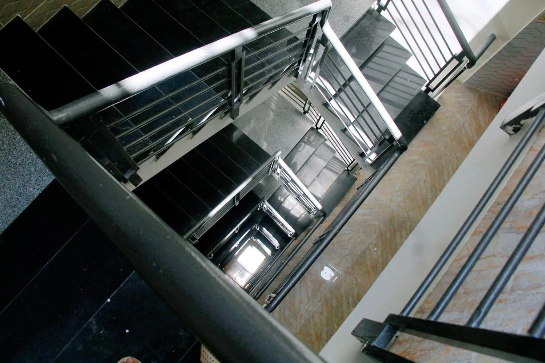 Property building in Yen Vy 32 Hotel