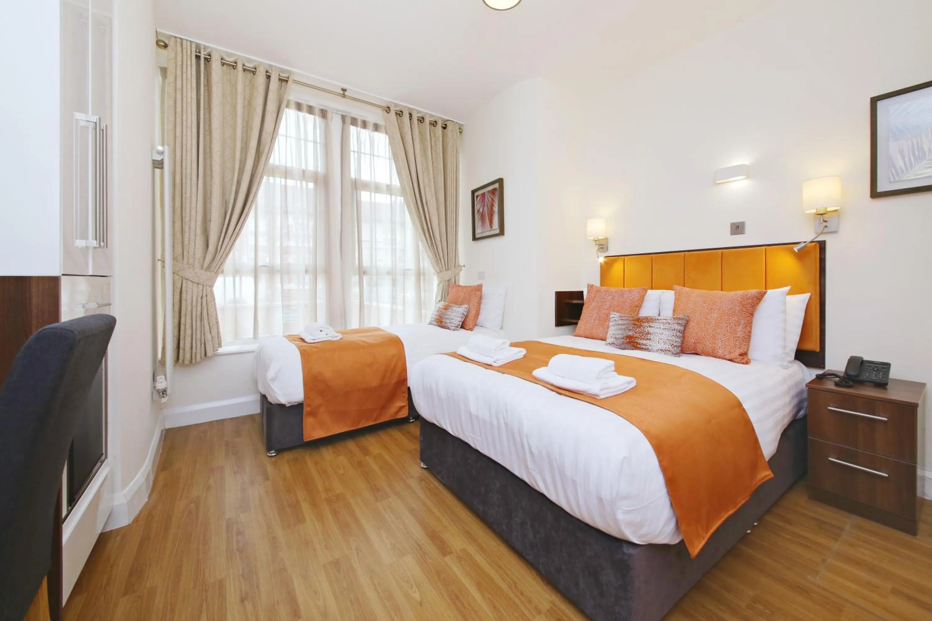 Bedroom, Bed in Imperial Guest House Ltd.