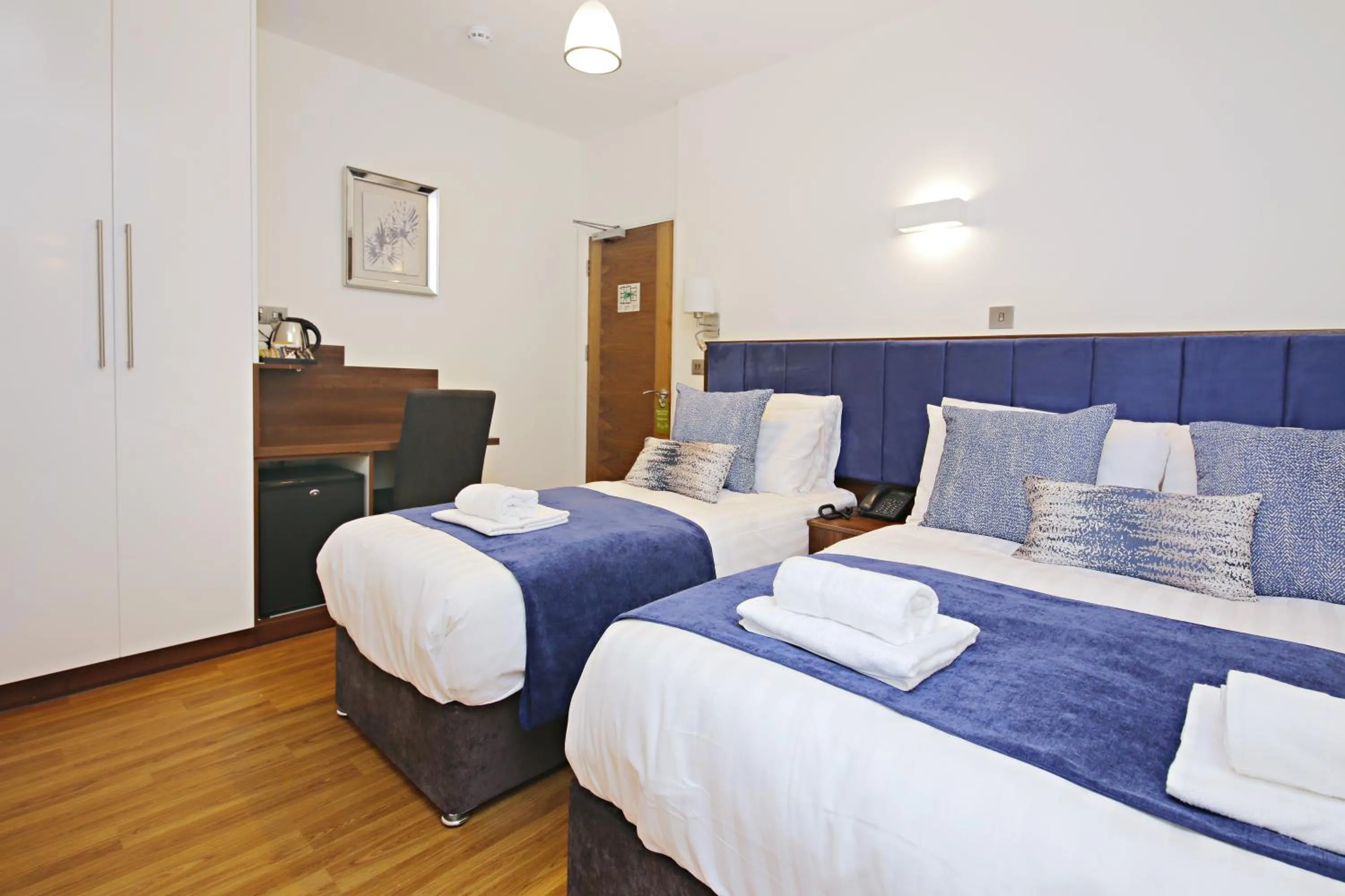 Bedroom, Bed in Imperial Guest House Ltd.