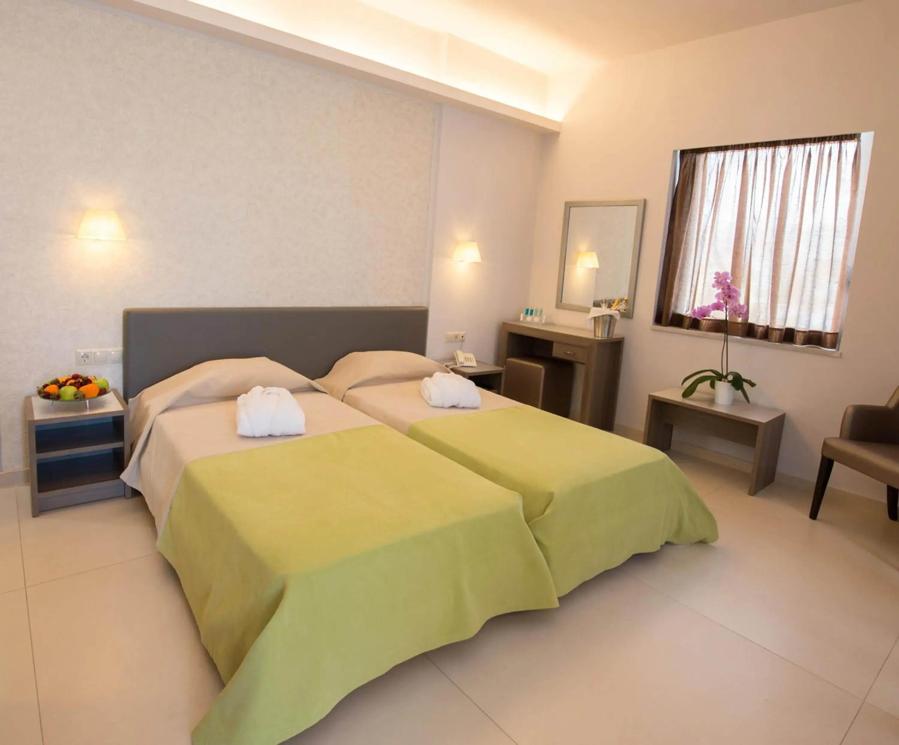 Economy Twin Room - single occupancy in Astron Hotel Economy Twin Room - single occupancy in Astron Hotel