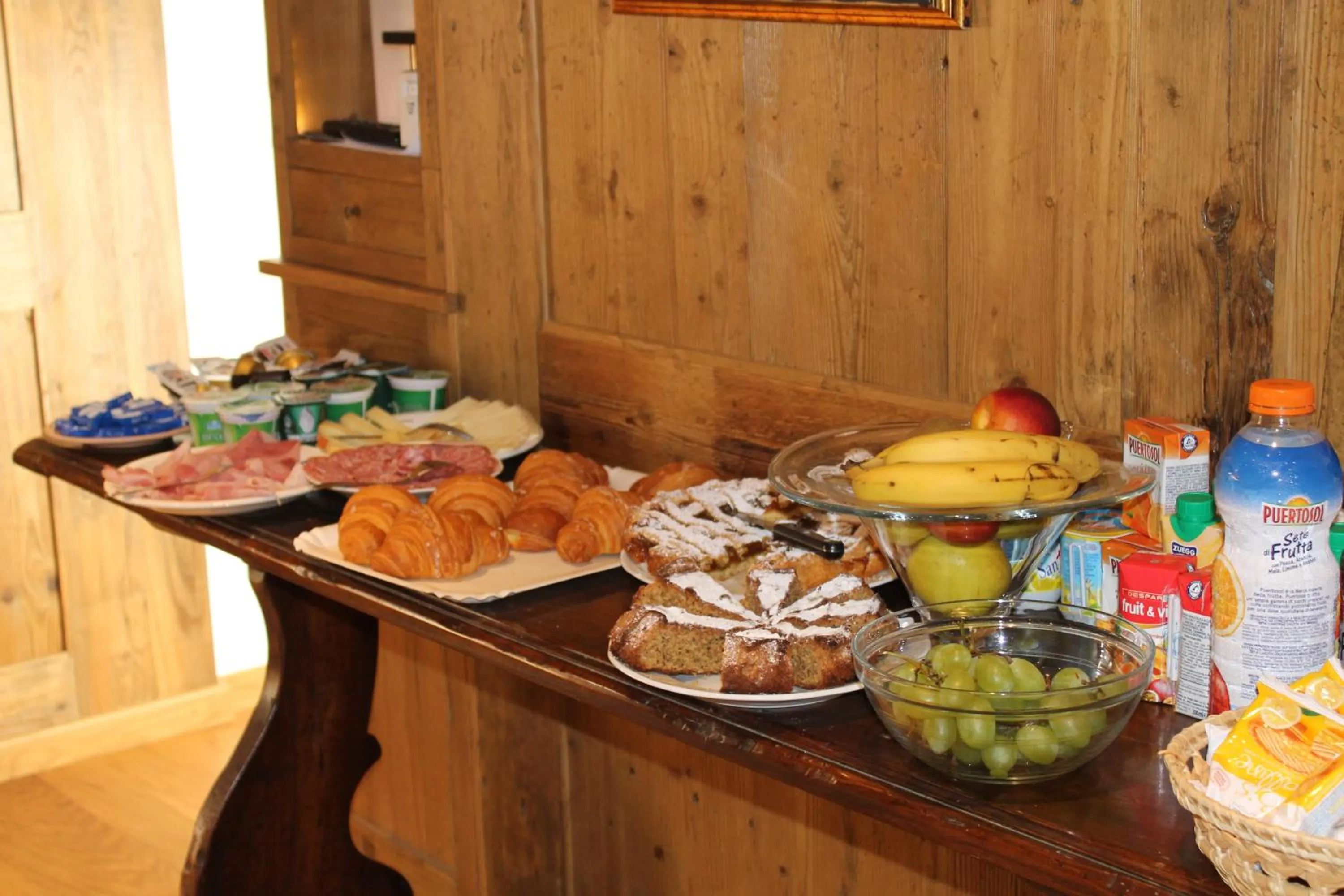 Breakfast in B&B alla Piazzetta