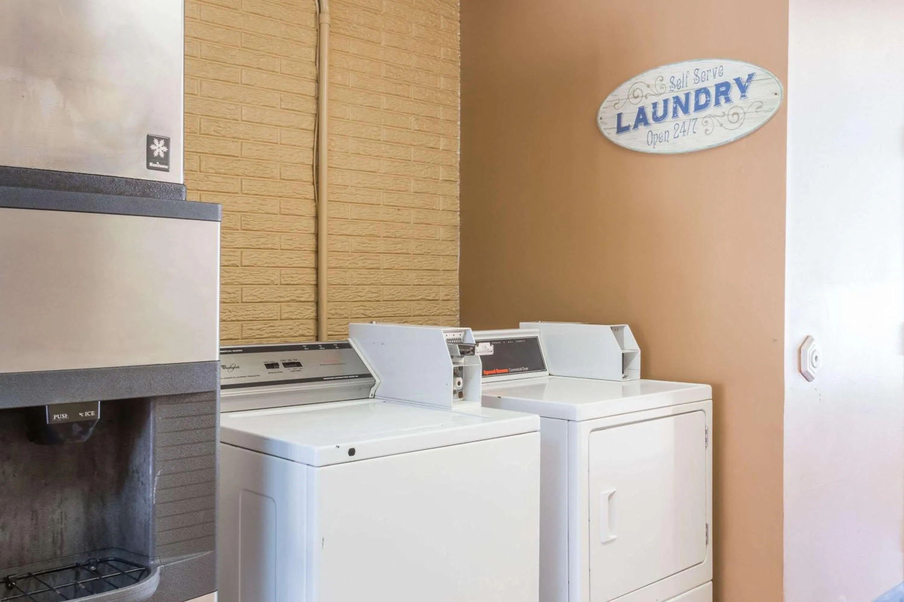 On site in Travelodge by Wyndham Savannah Area/Richmond Hill