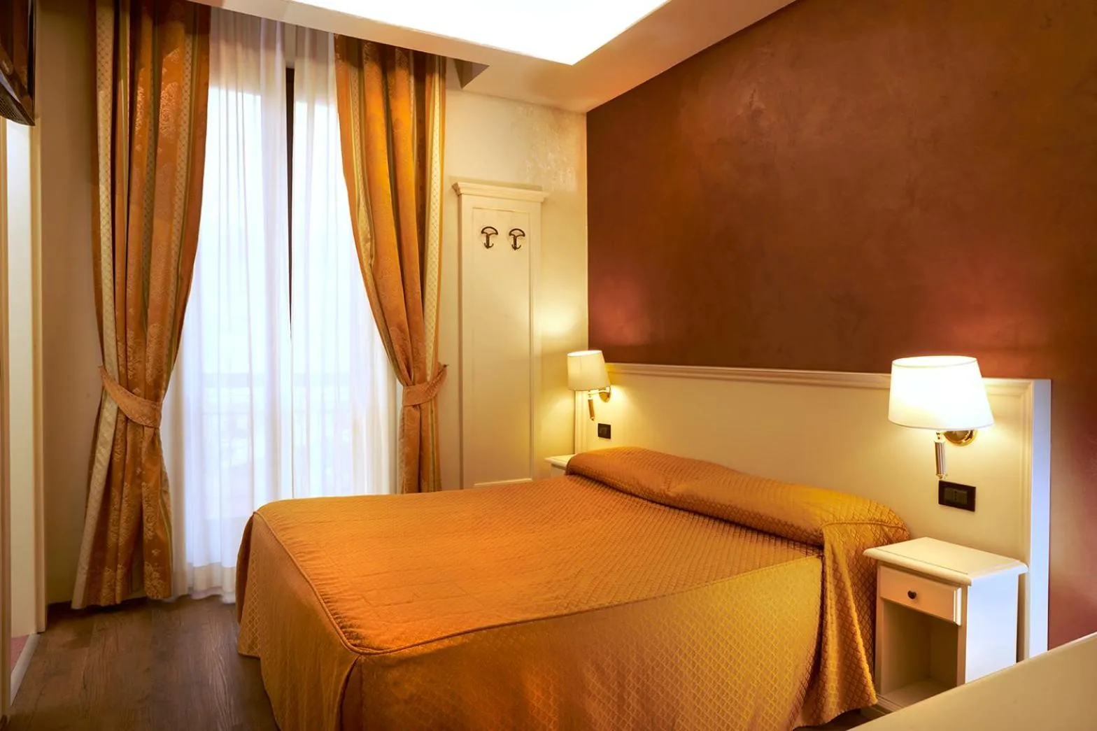 Bed in Hotel Galimberti