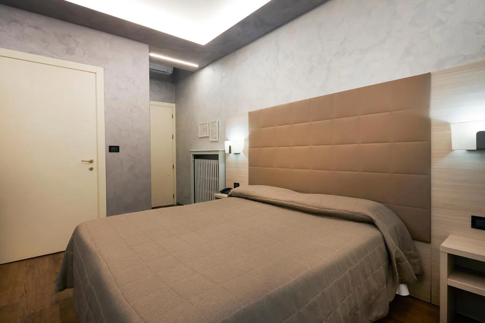 Bed in Hotel Galimberti