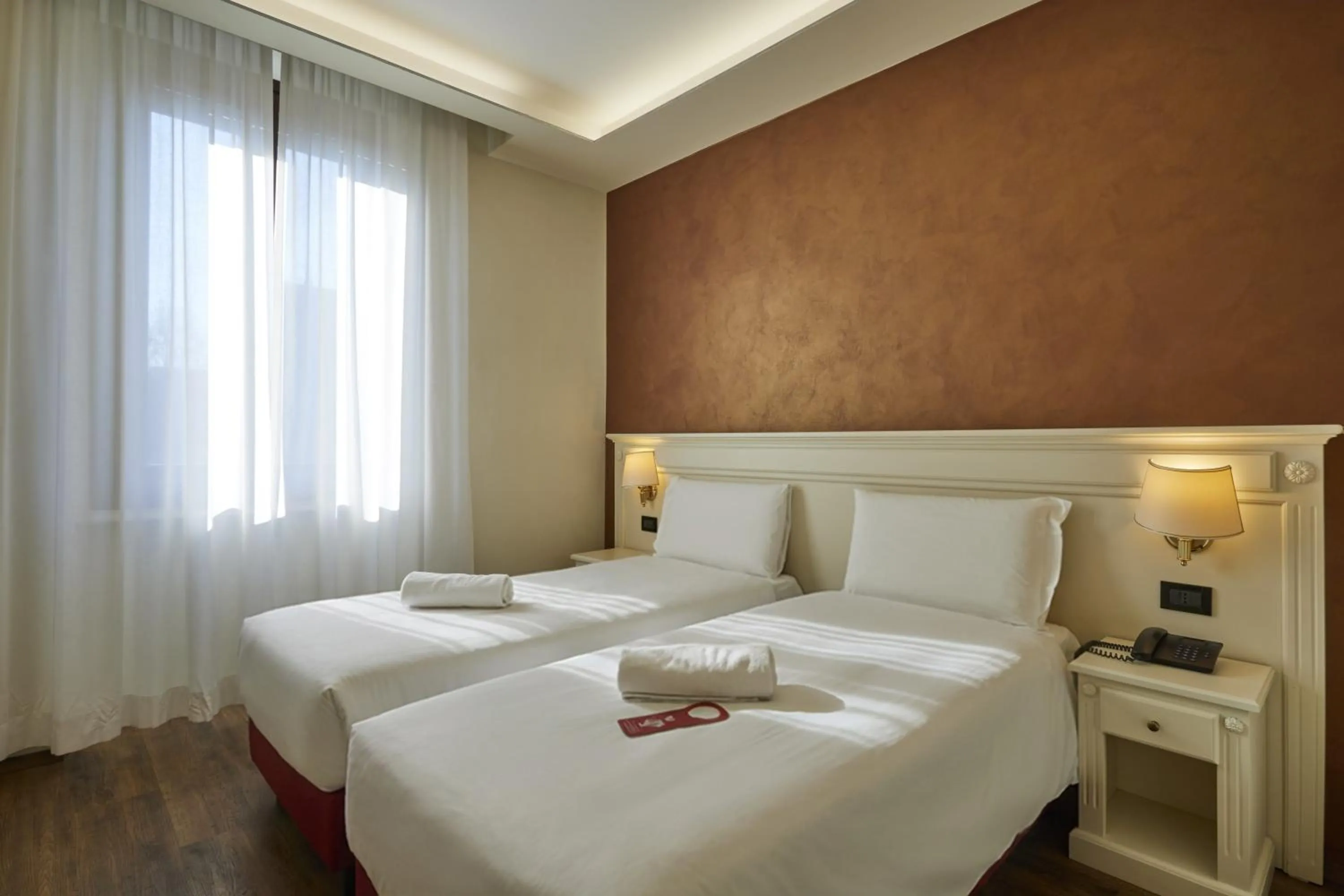 Bed in Hotel Galimberti