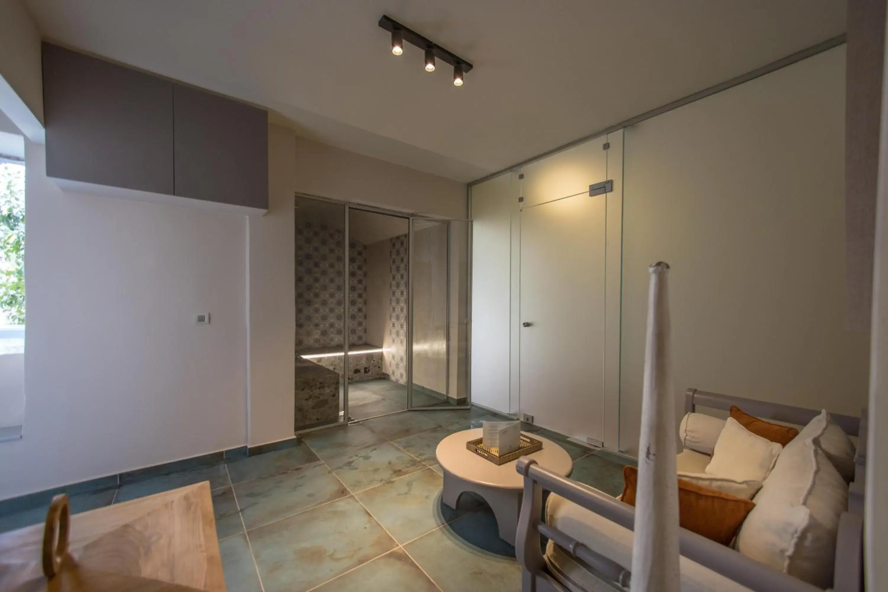 Spa and wellness centre/facilities in Kastro Maini Spa and wellness centre/facilities in Kastro Maini