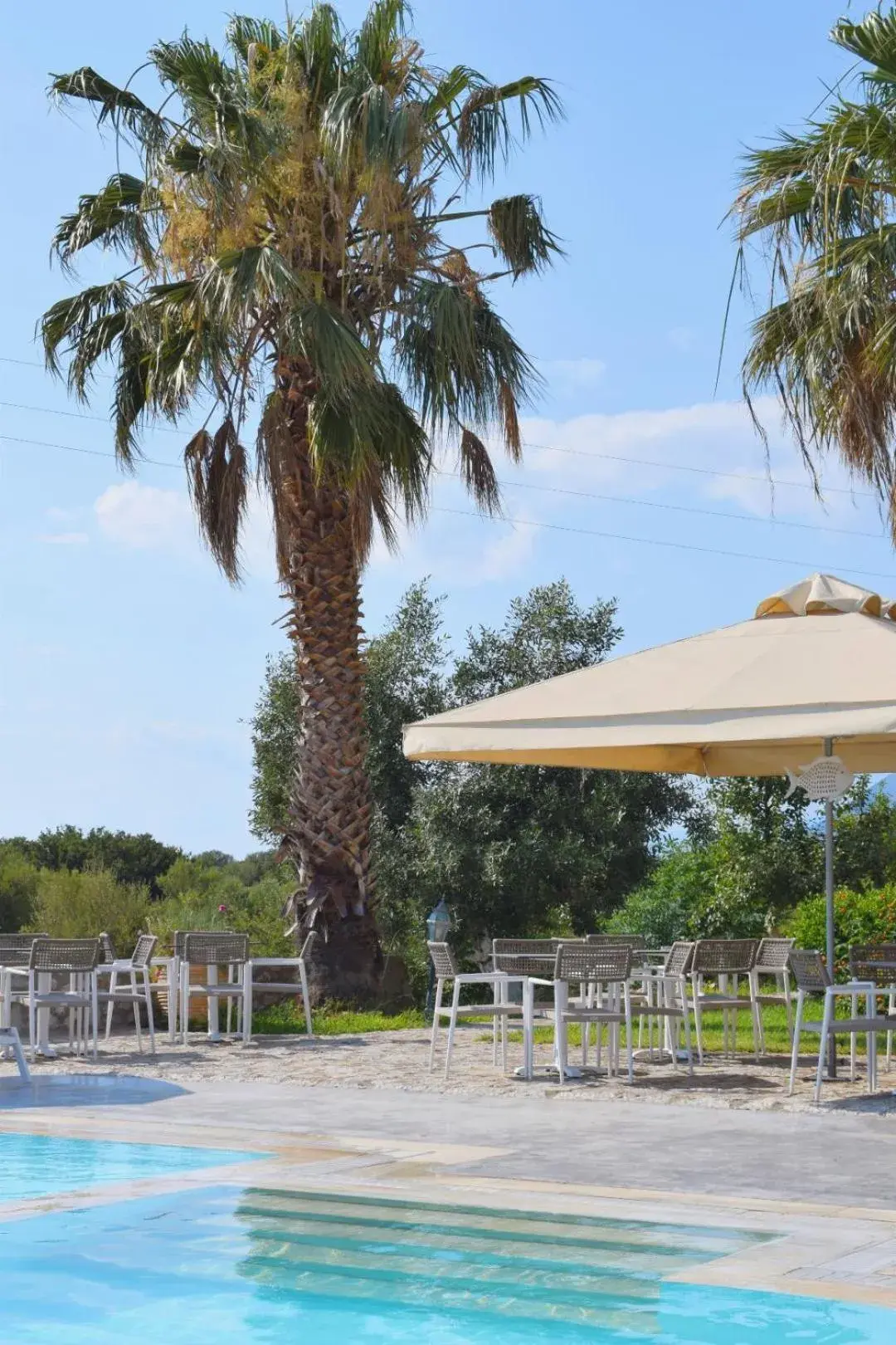 Swimming pool in Kastro Maini Swimming pool in Kastro Maini