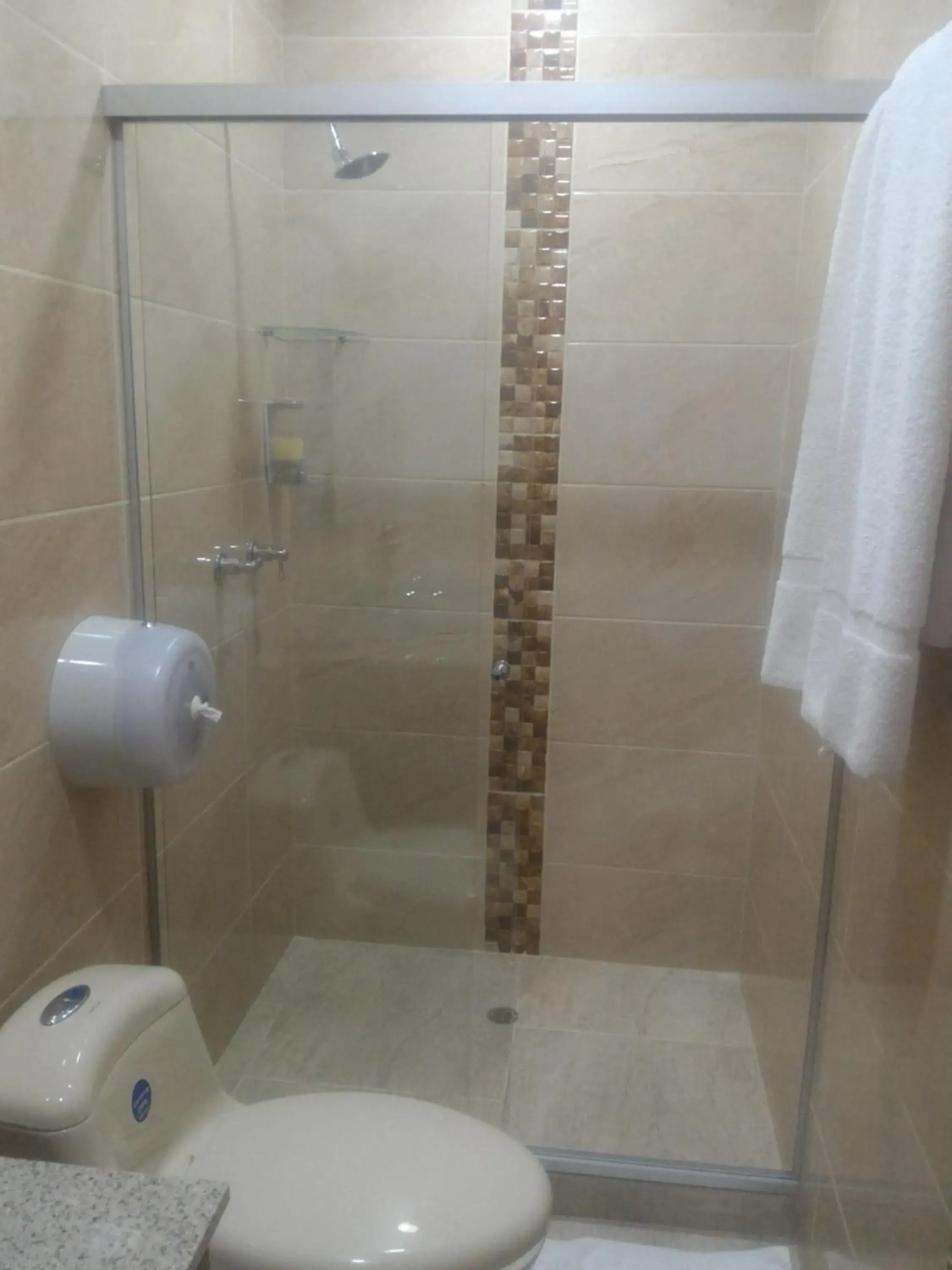 Bathroom in Hotel CSI Medellín Bathroom in Hotel CSI Medellín