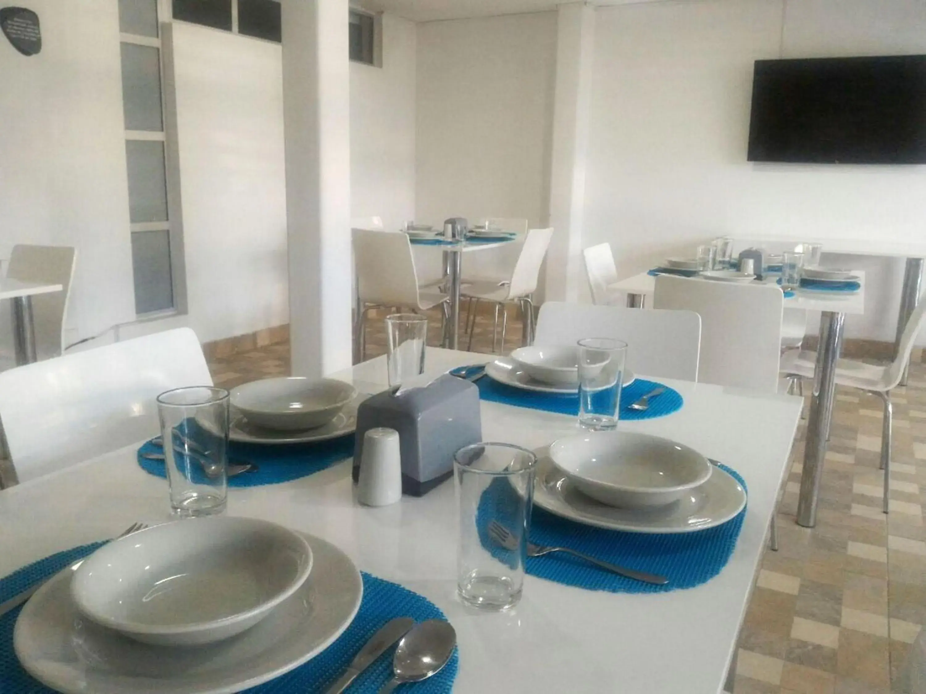 Restaurant/places to eat in Hotel CSI Medellín Restaurant/places to eat in Hotel CSI Medellín