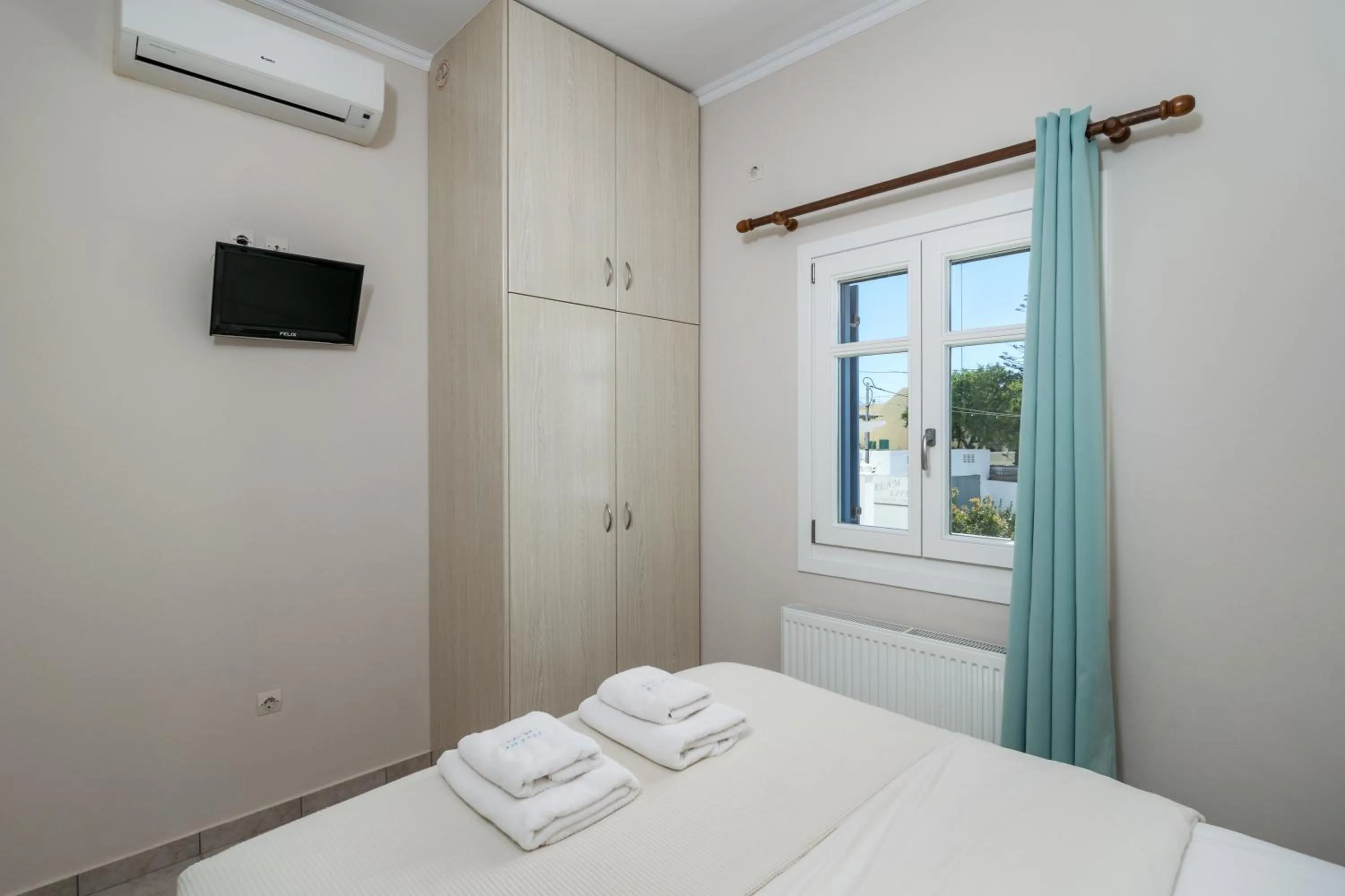 Bed in Vira Vivere Houses