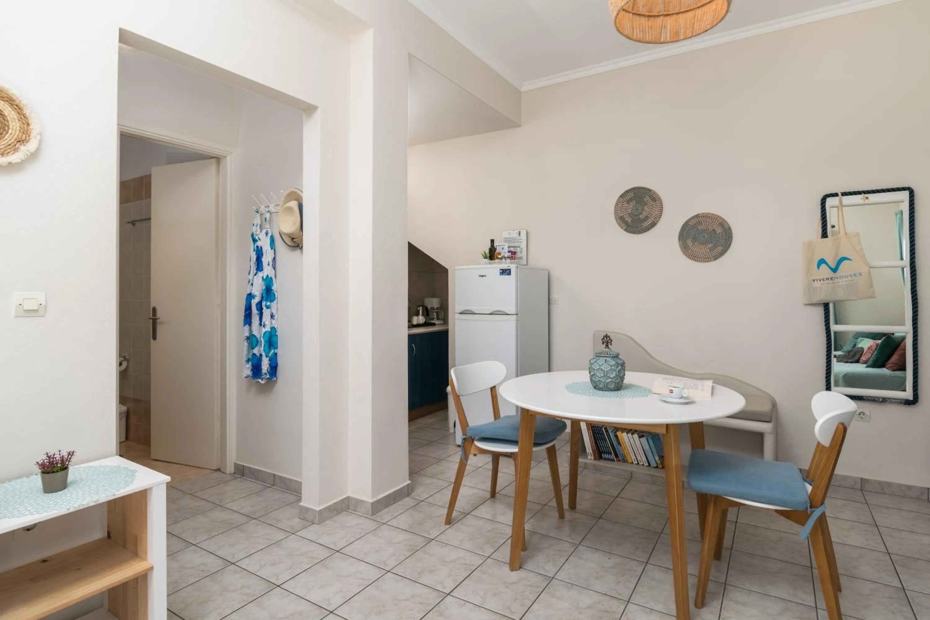 Dining area in Vira Vivere Houses