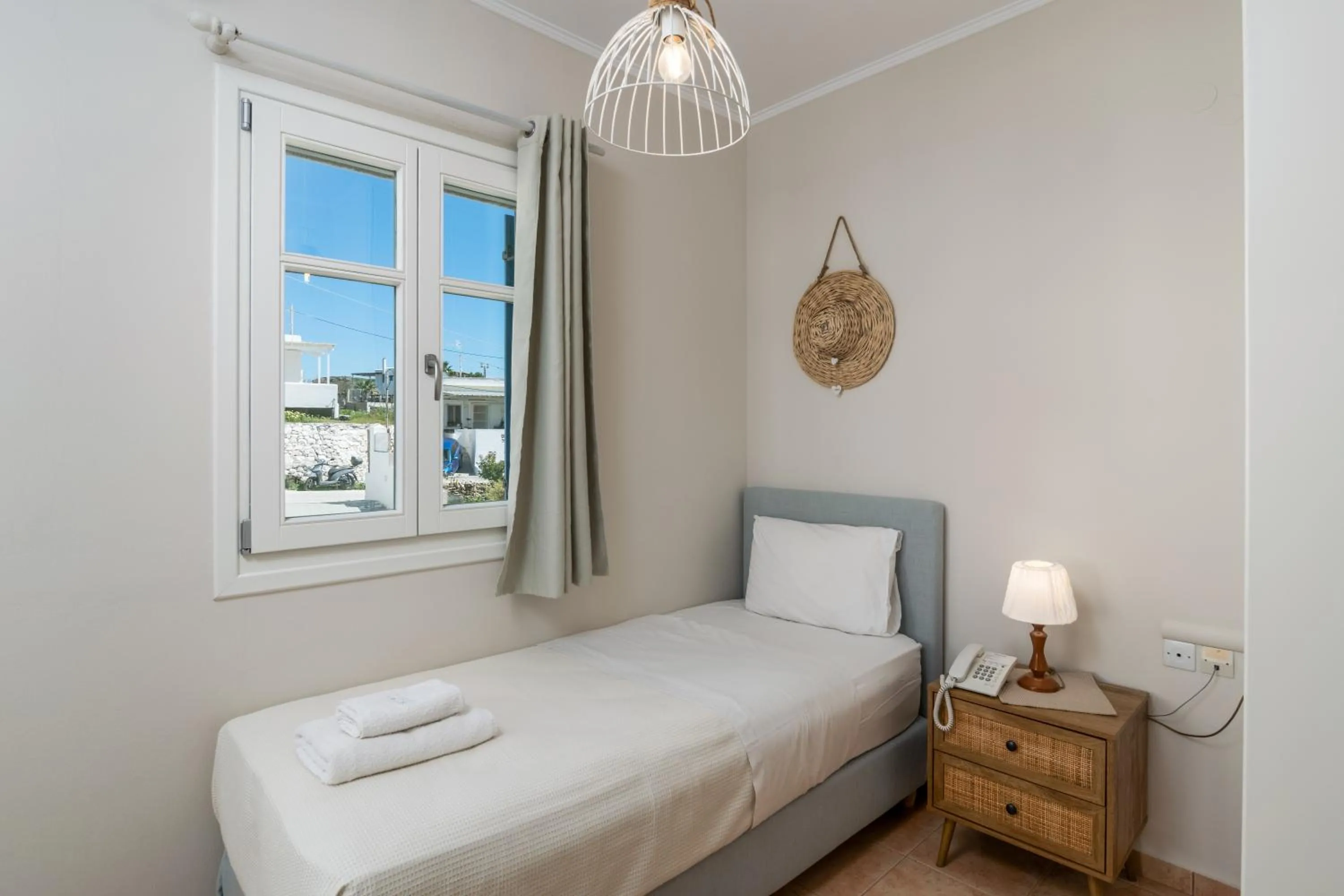 Bed in Vira Vivere Houses