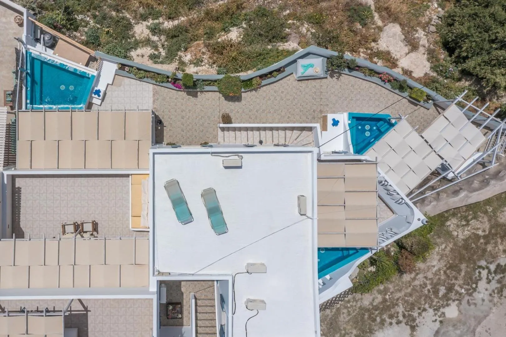 Property building in Vira Vivere Houses