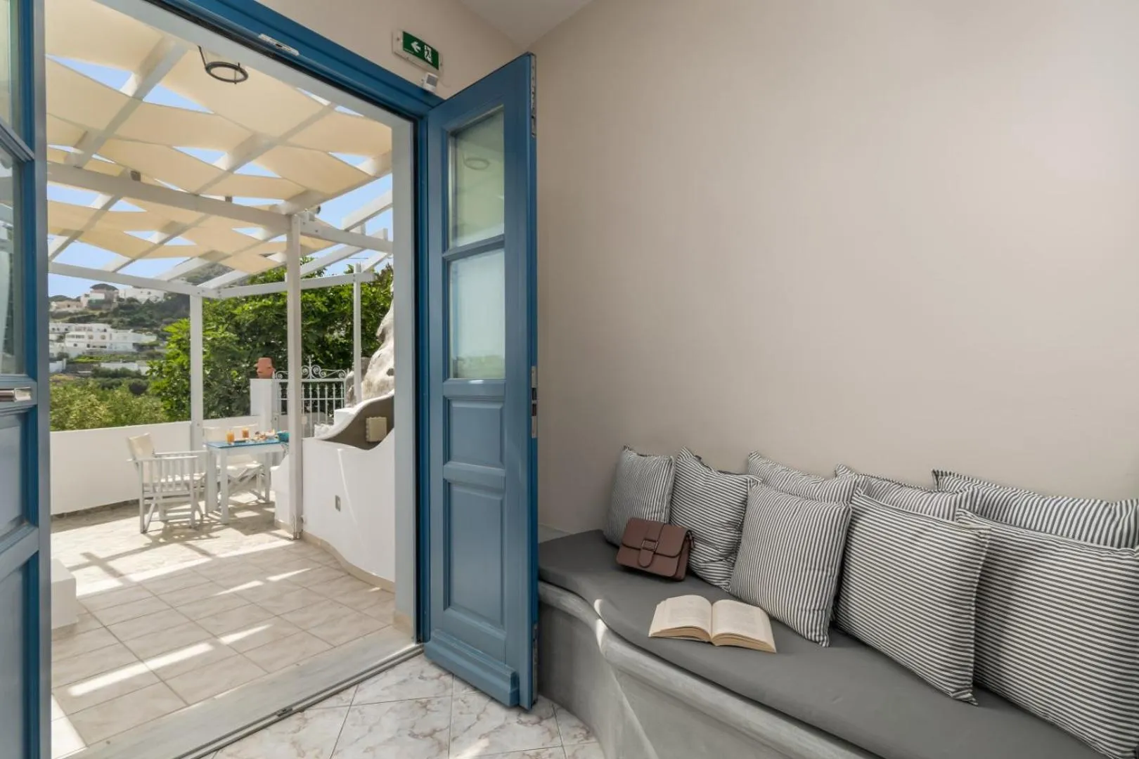 Property building in Vira Vivere Houses