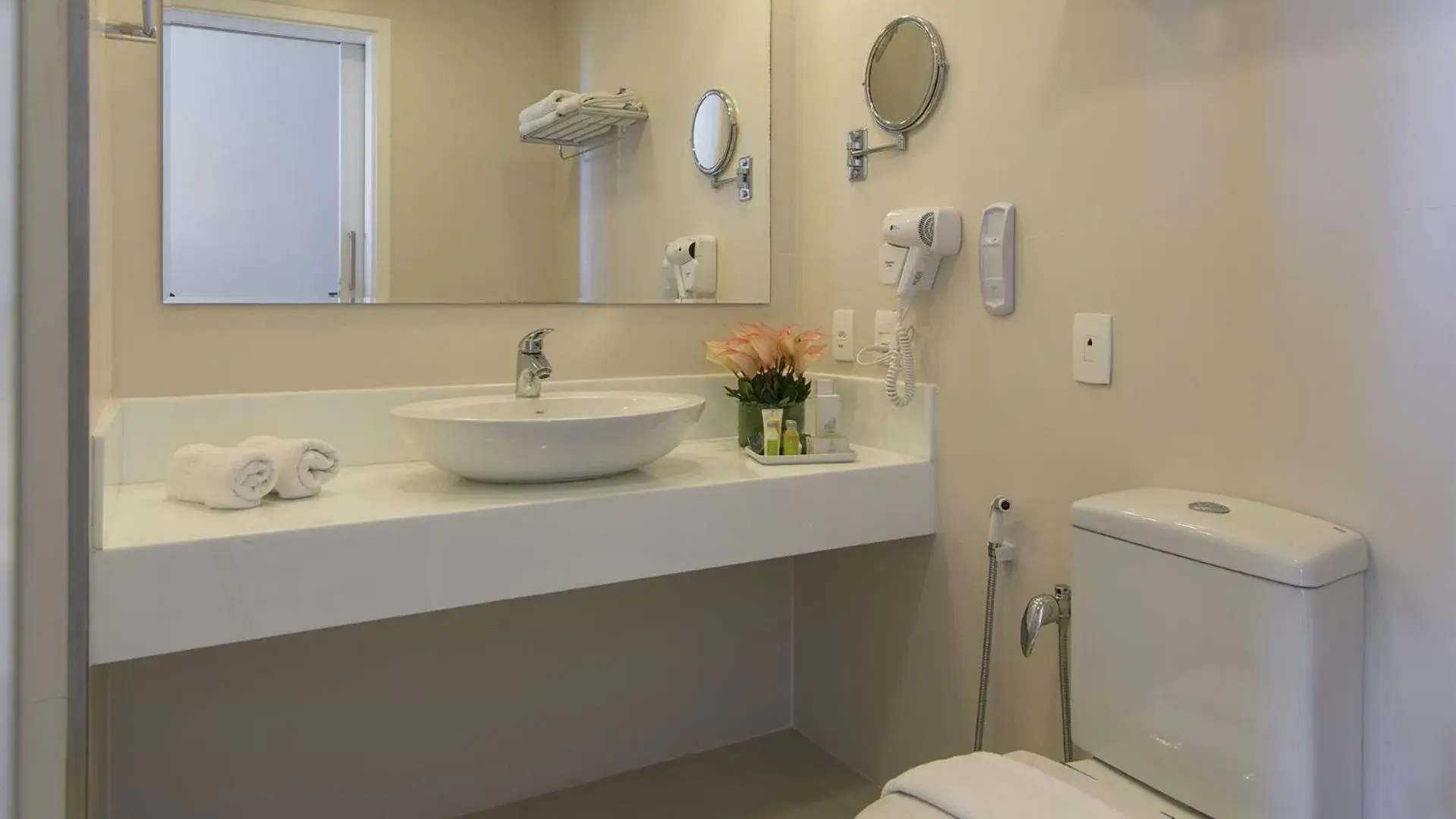 Bathroom in Jatiuca Hotel & Resort Bathroom in Jatiuca Hotel & Resort